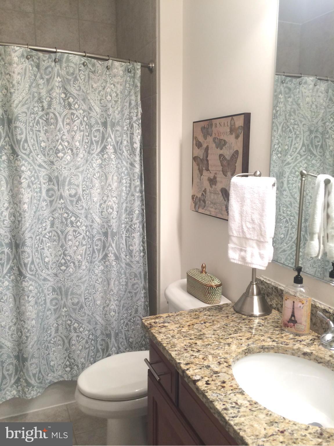 ABINGDON ROW - Residential Lease