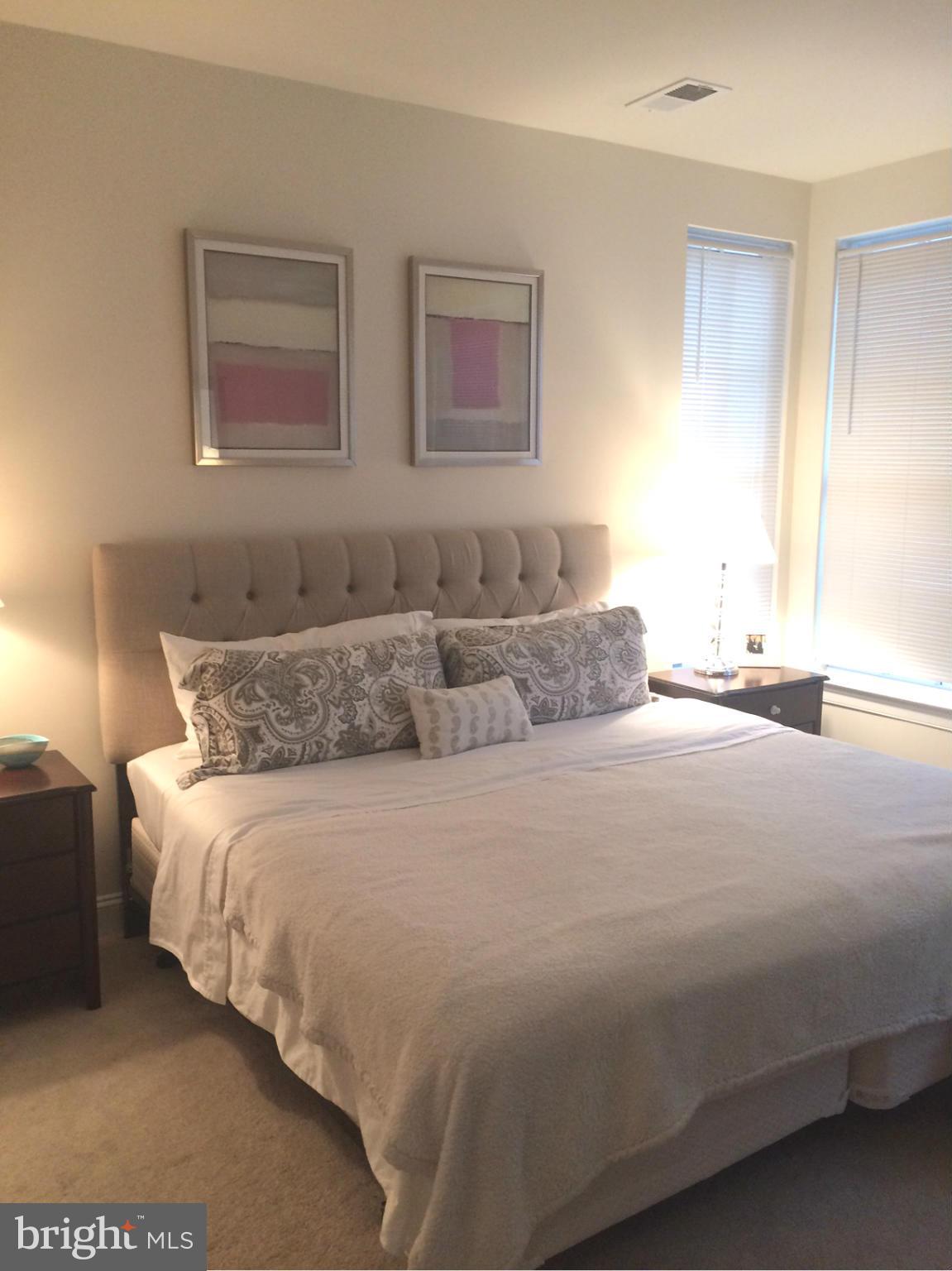 ABINGDON ROW - Residential Lease