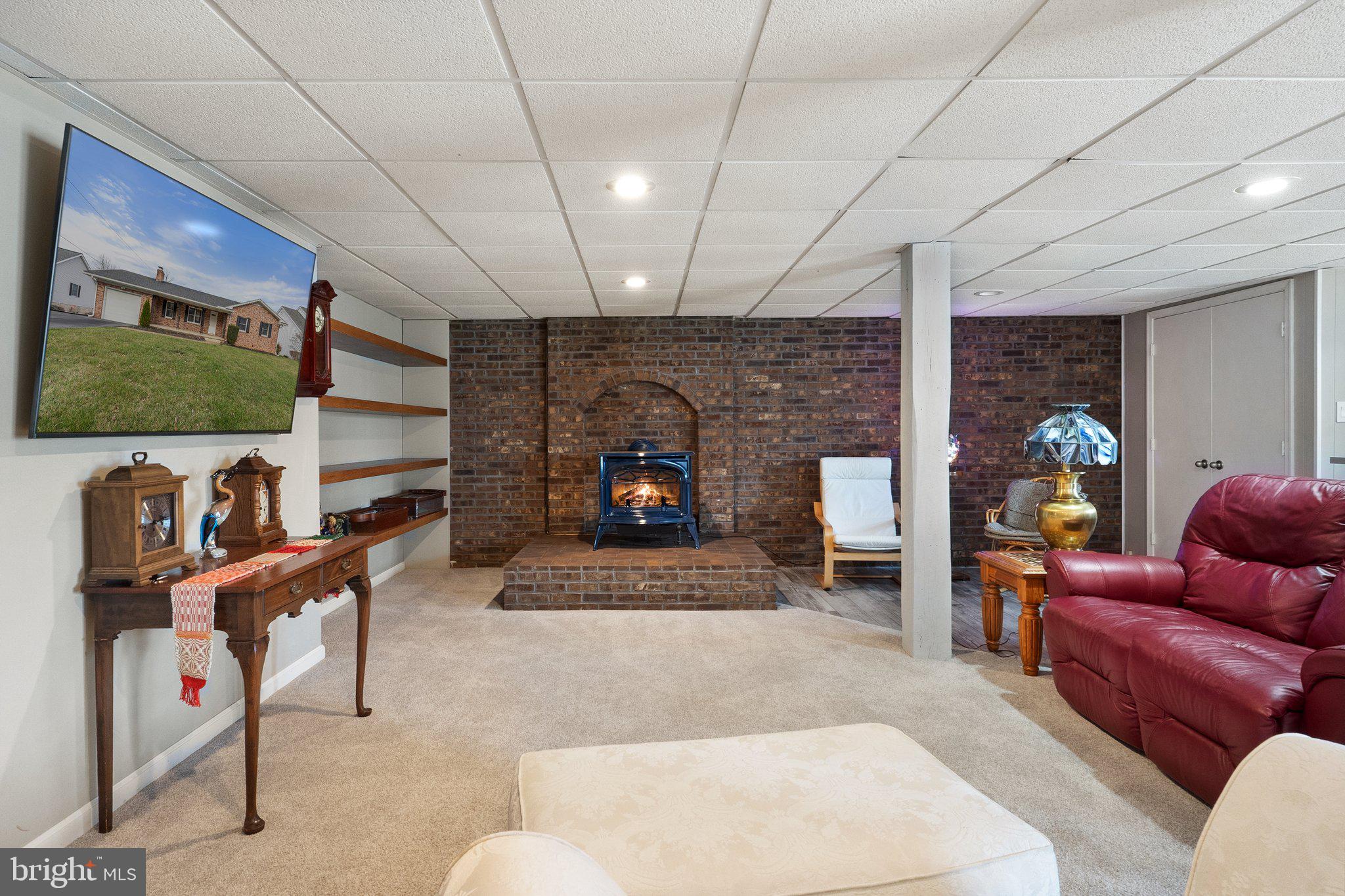 LYNN HEIGHTS - Residential