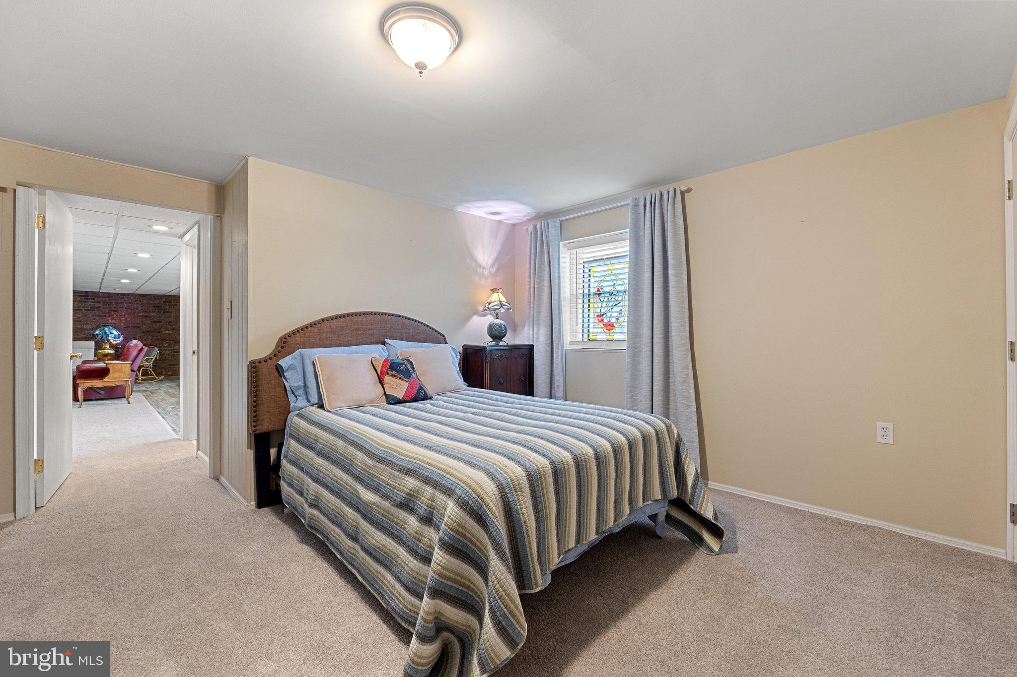 LYNN HEIGHTS - Residential