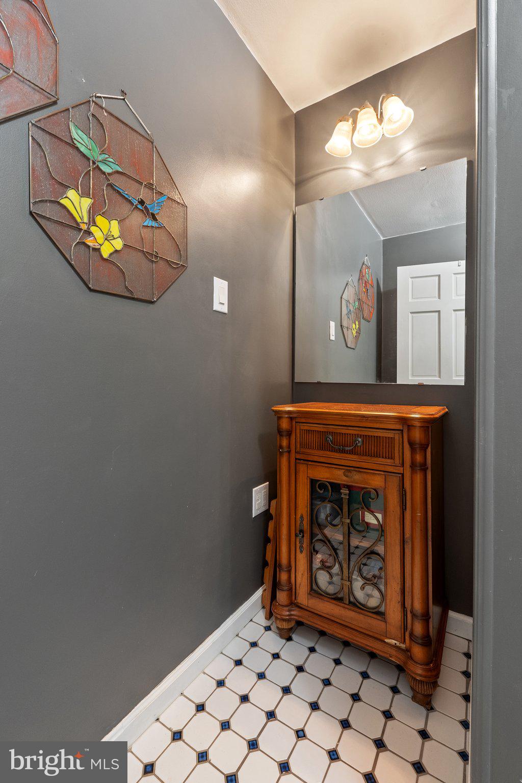 LYNN HEIGHTS - Residential