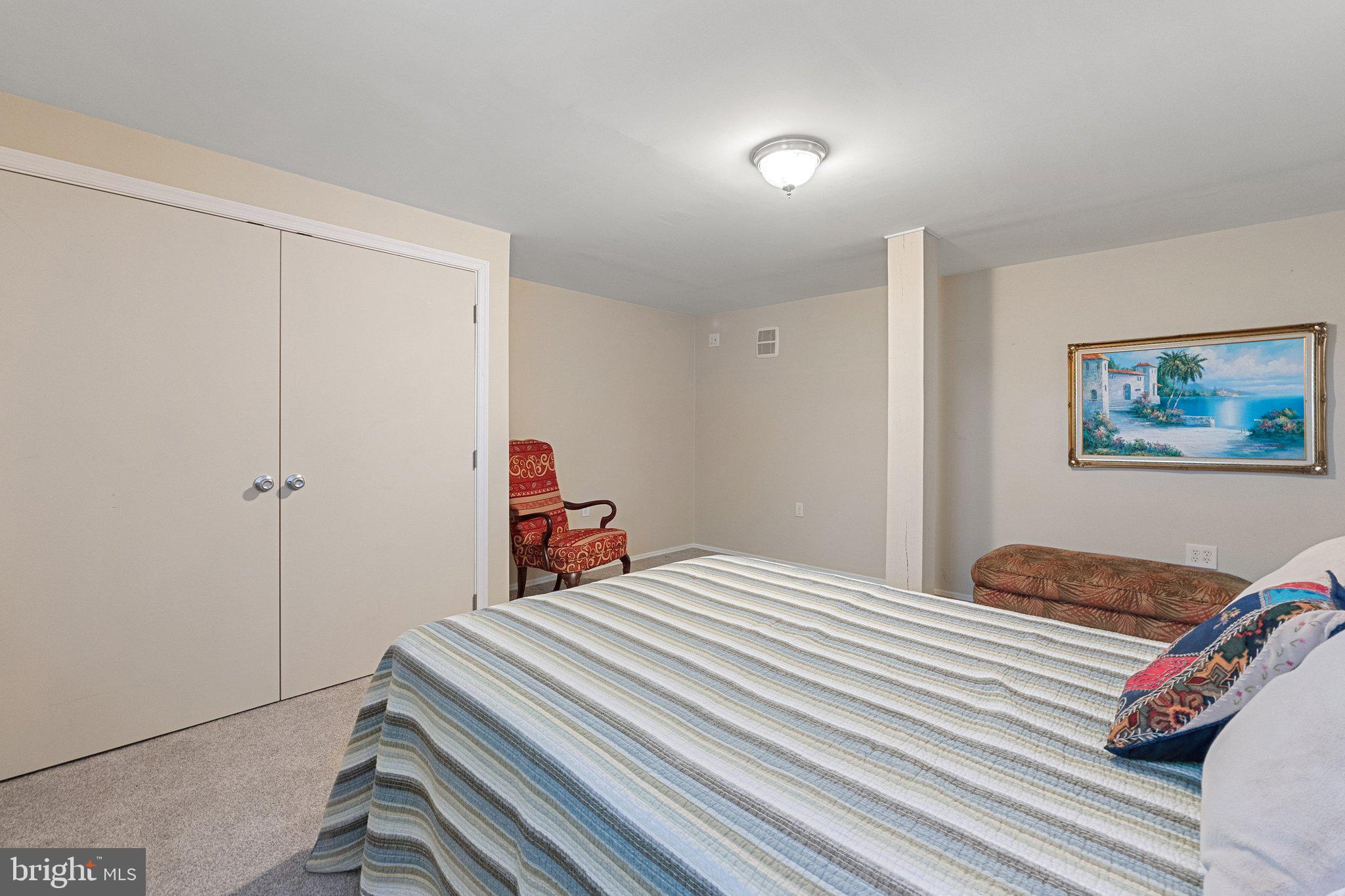 LYNN HEIGHTS - Residential