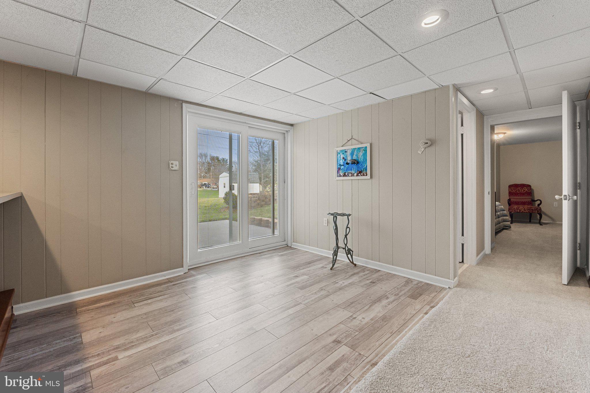 LYNN HEIGHTS - Residential