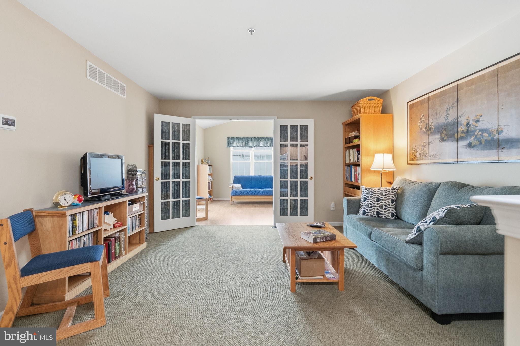 WILLIAM PENN VILLA - Residential