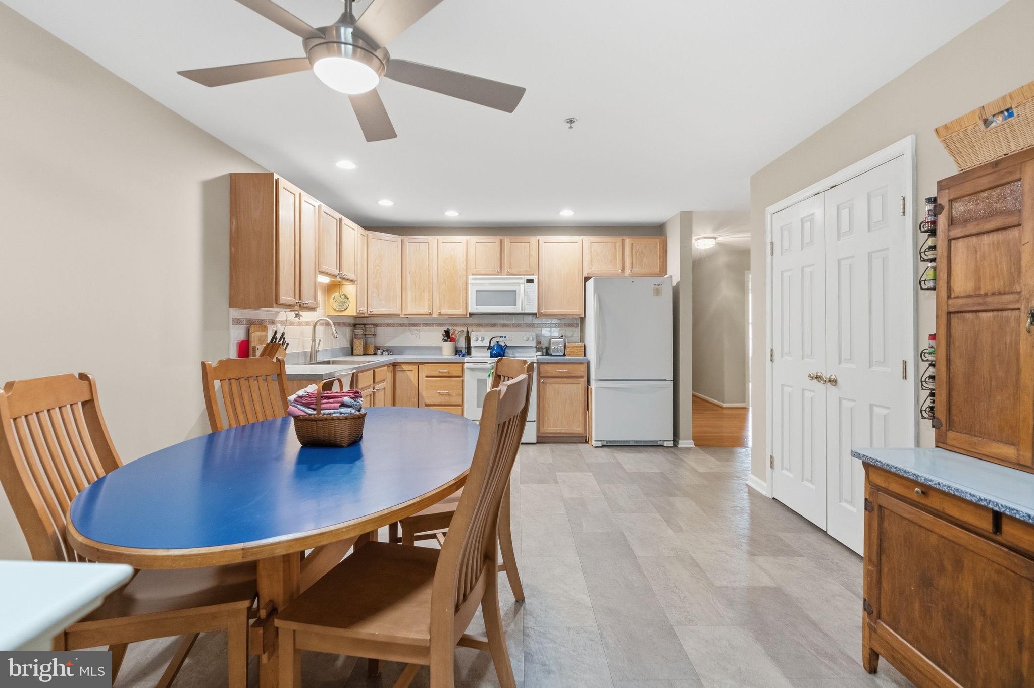 WILLIAM PENN VILLA - Residential