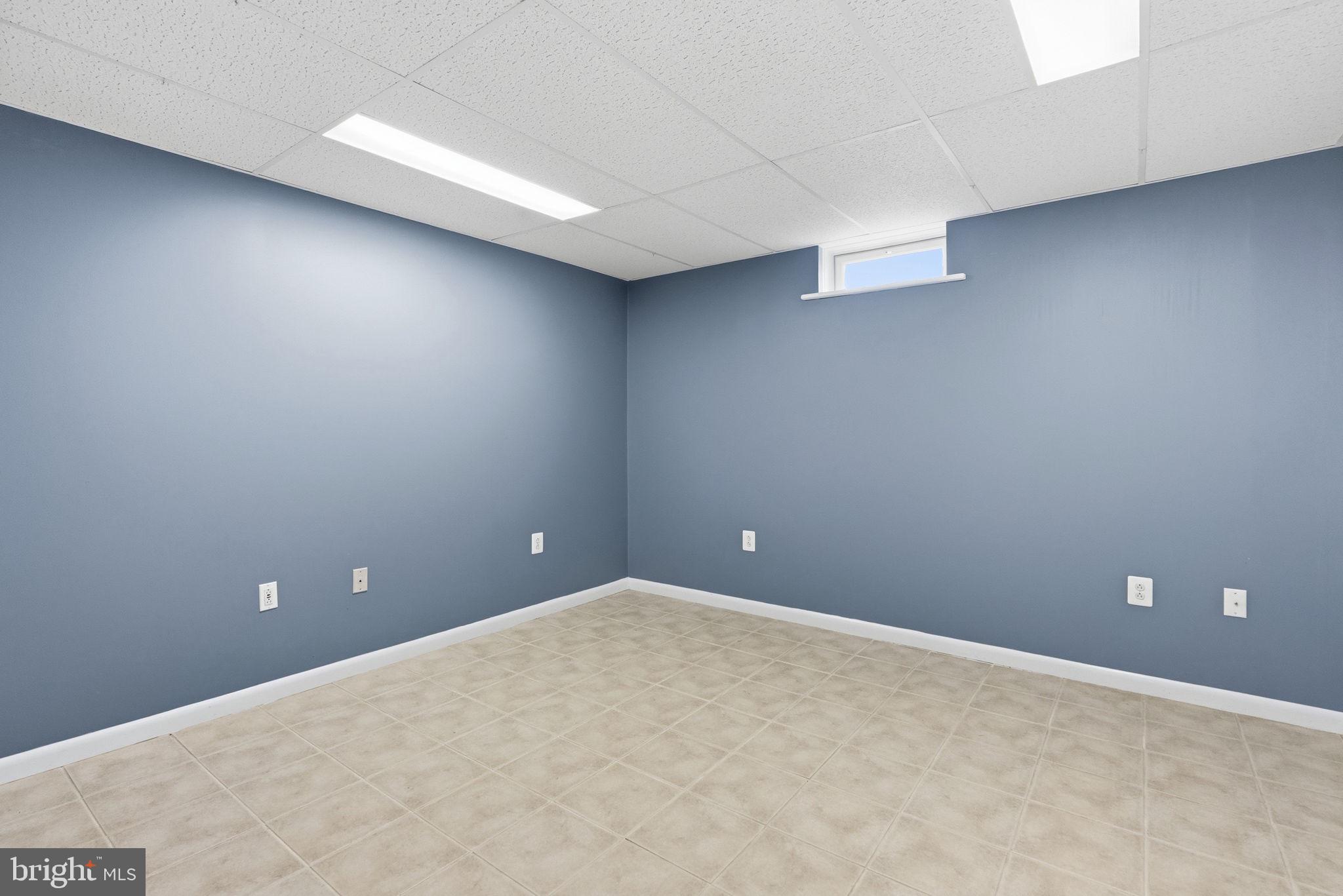 WILLIAM PENN VILLA - Residential