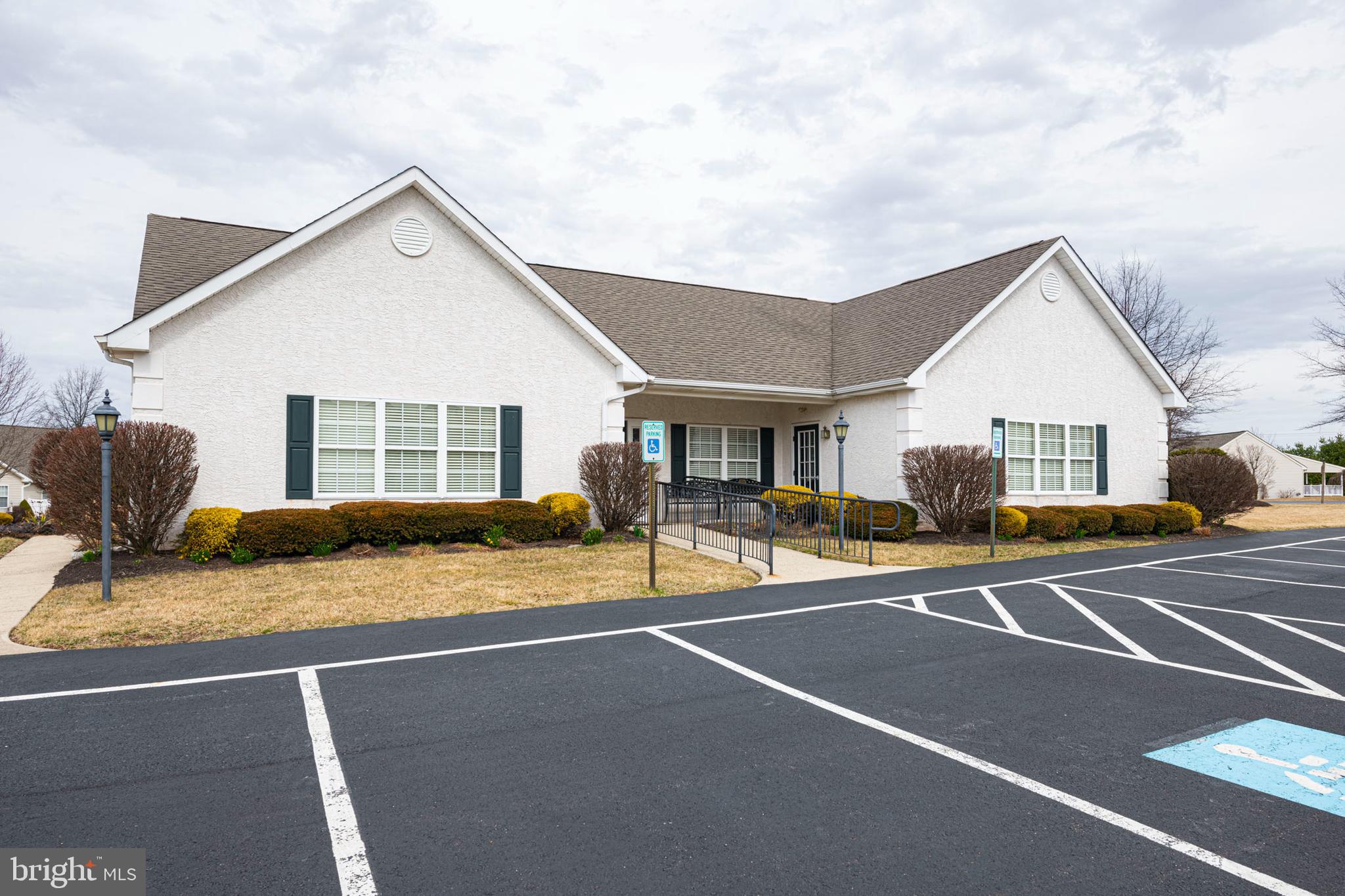 WILLIAM PENN VILLA - Residential