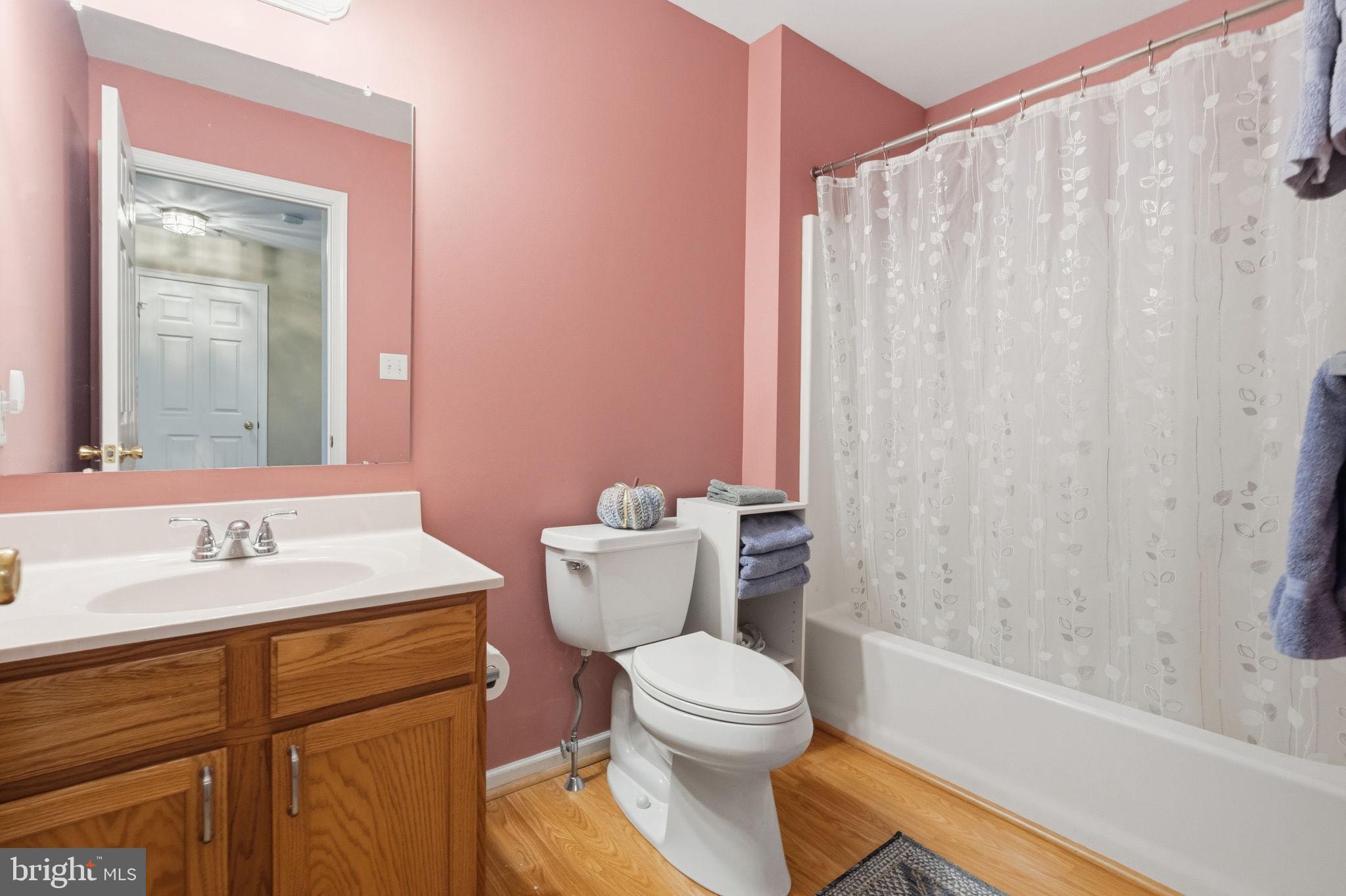 WILLIAM PENN VILLA - Residential