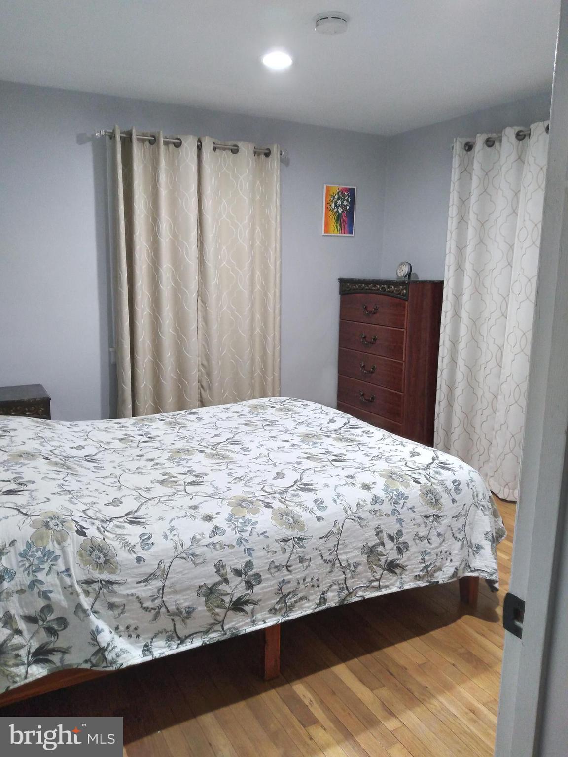 HAMPSHIRE HEIGHTS - Residential