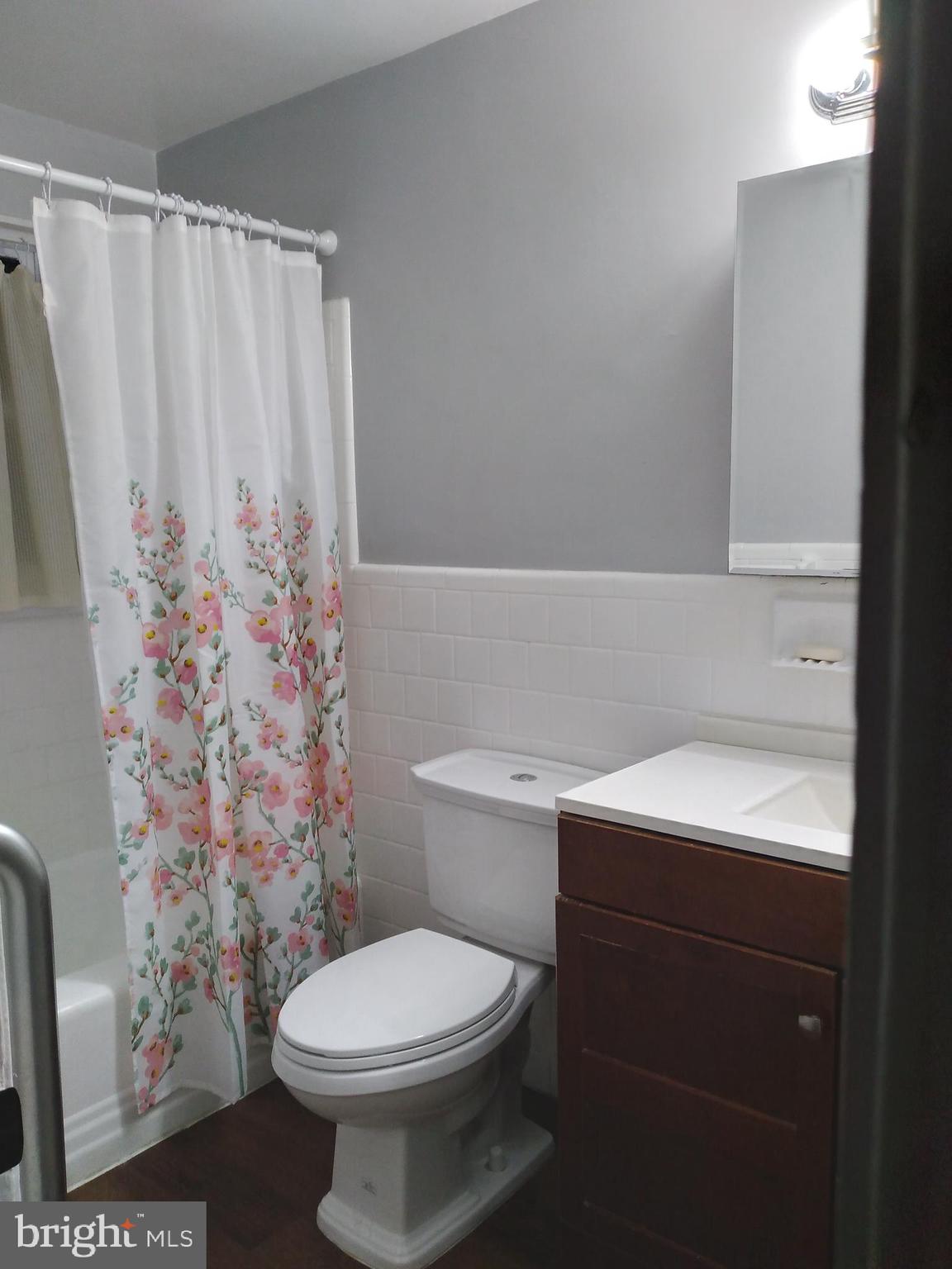 HAMPSHIRE HEIGHTS - Residential