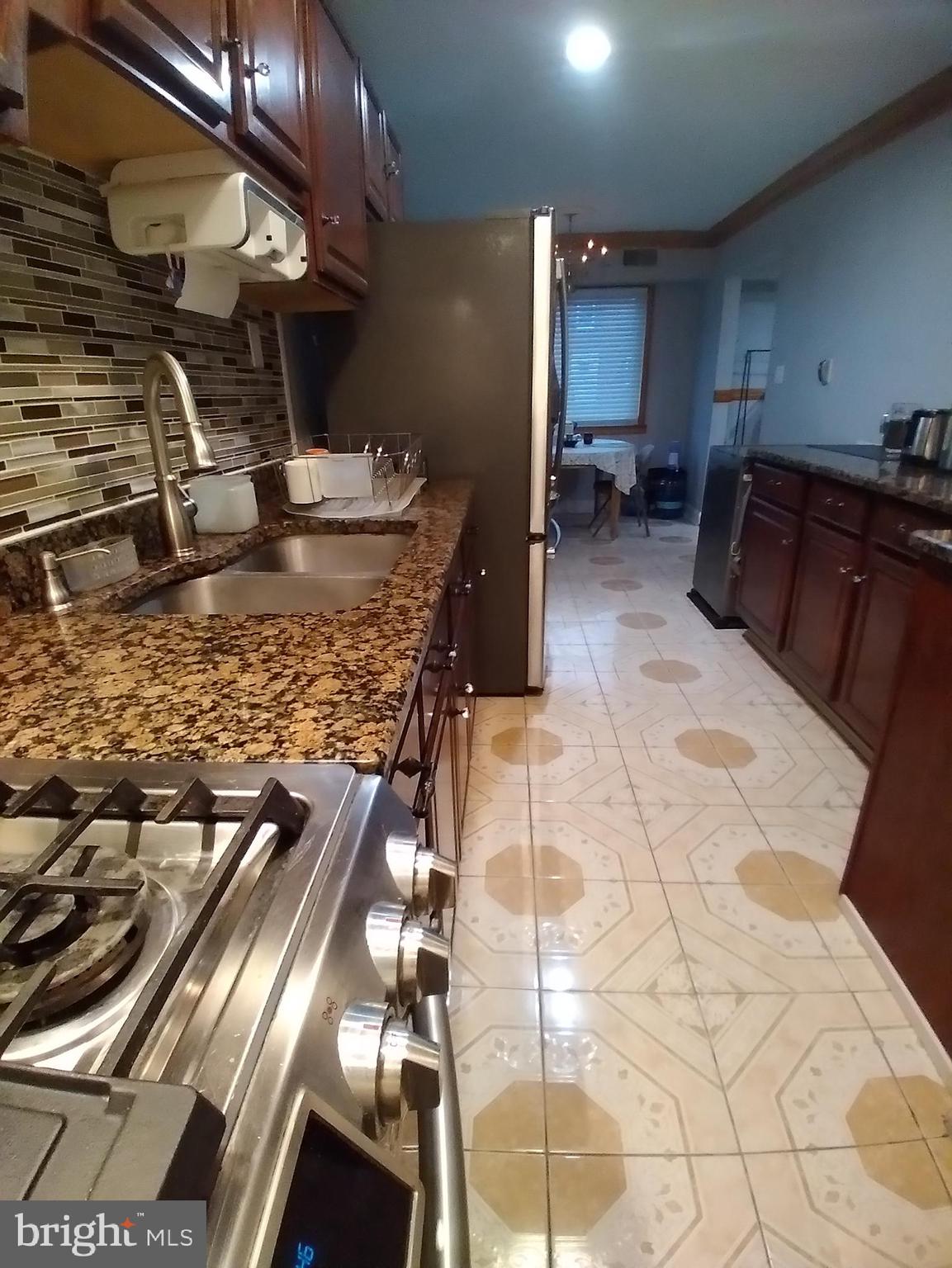 HAMPSHIRE HEIGHTS - Residential