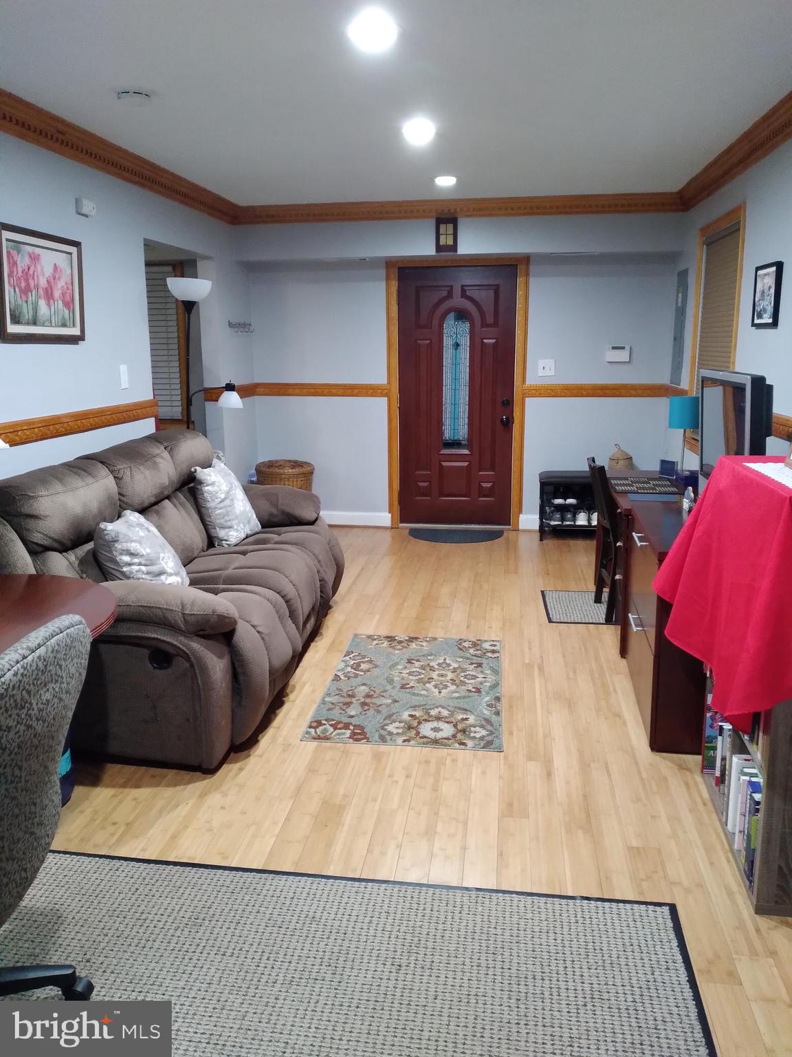 HAMPSHIRE HEIGHTS - Residential