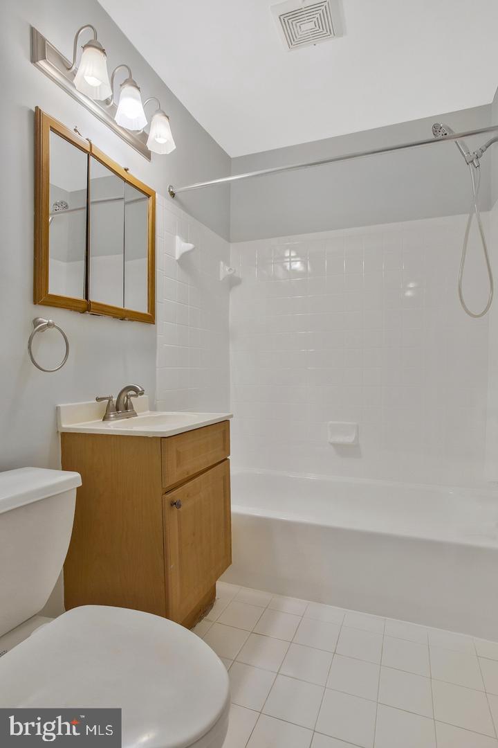 THE FAIRMONT 5601 CONDO - Residential