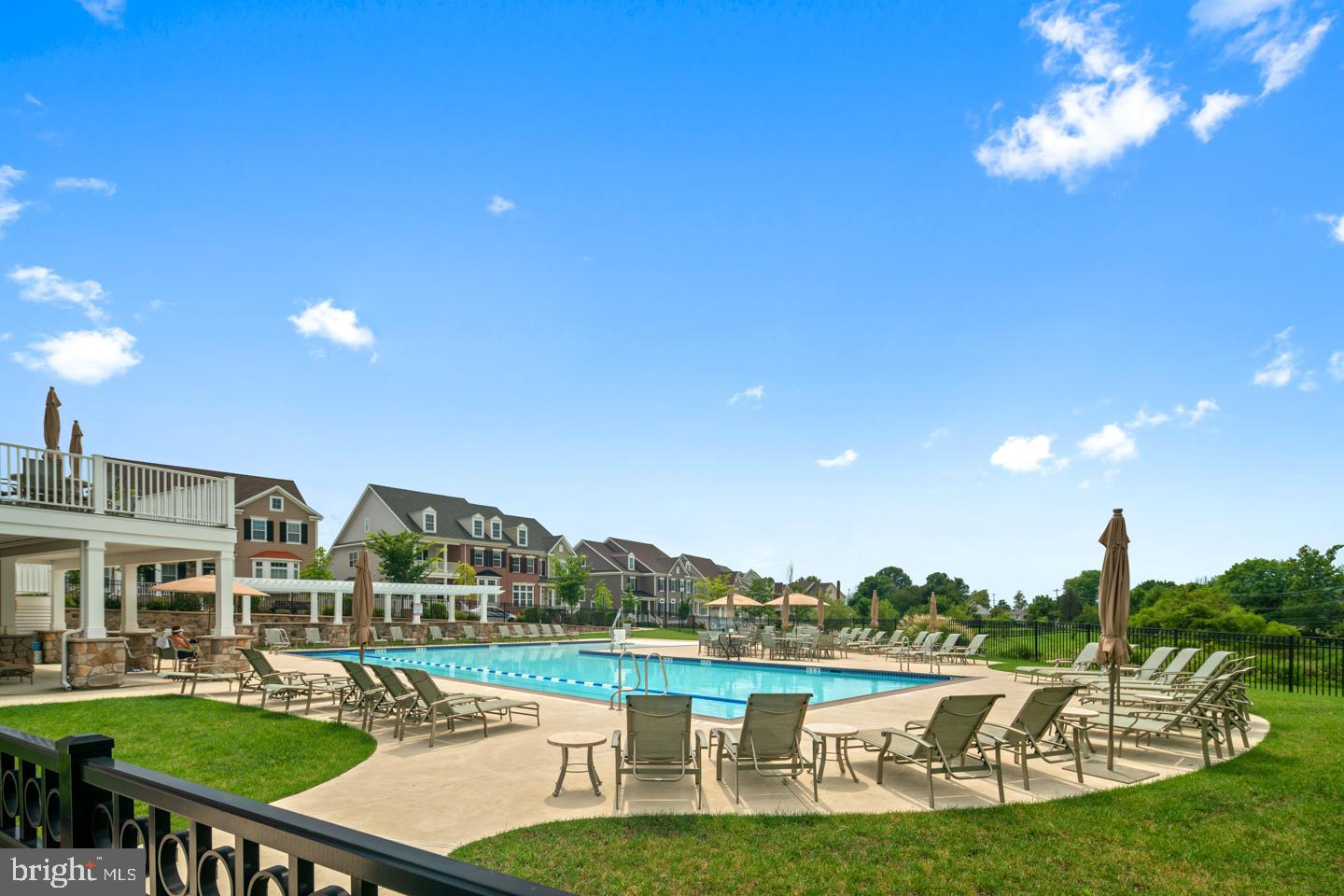 SPRING OAK - Residential