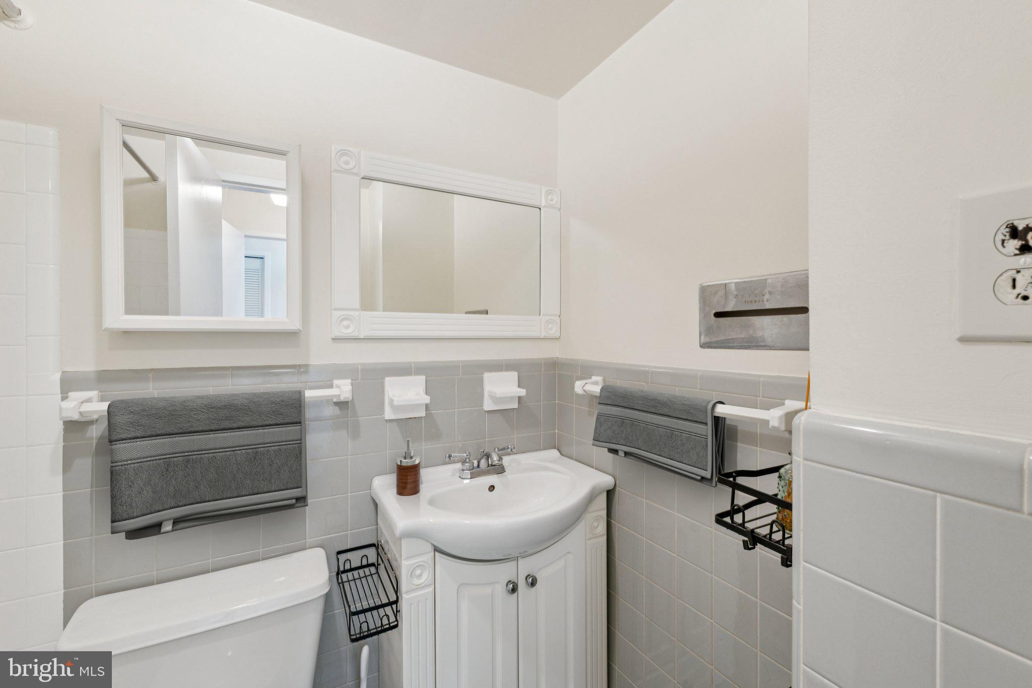 GROSVENOR PARK - Residential Lease