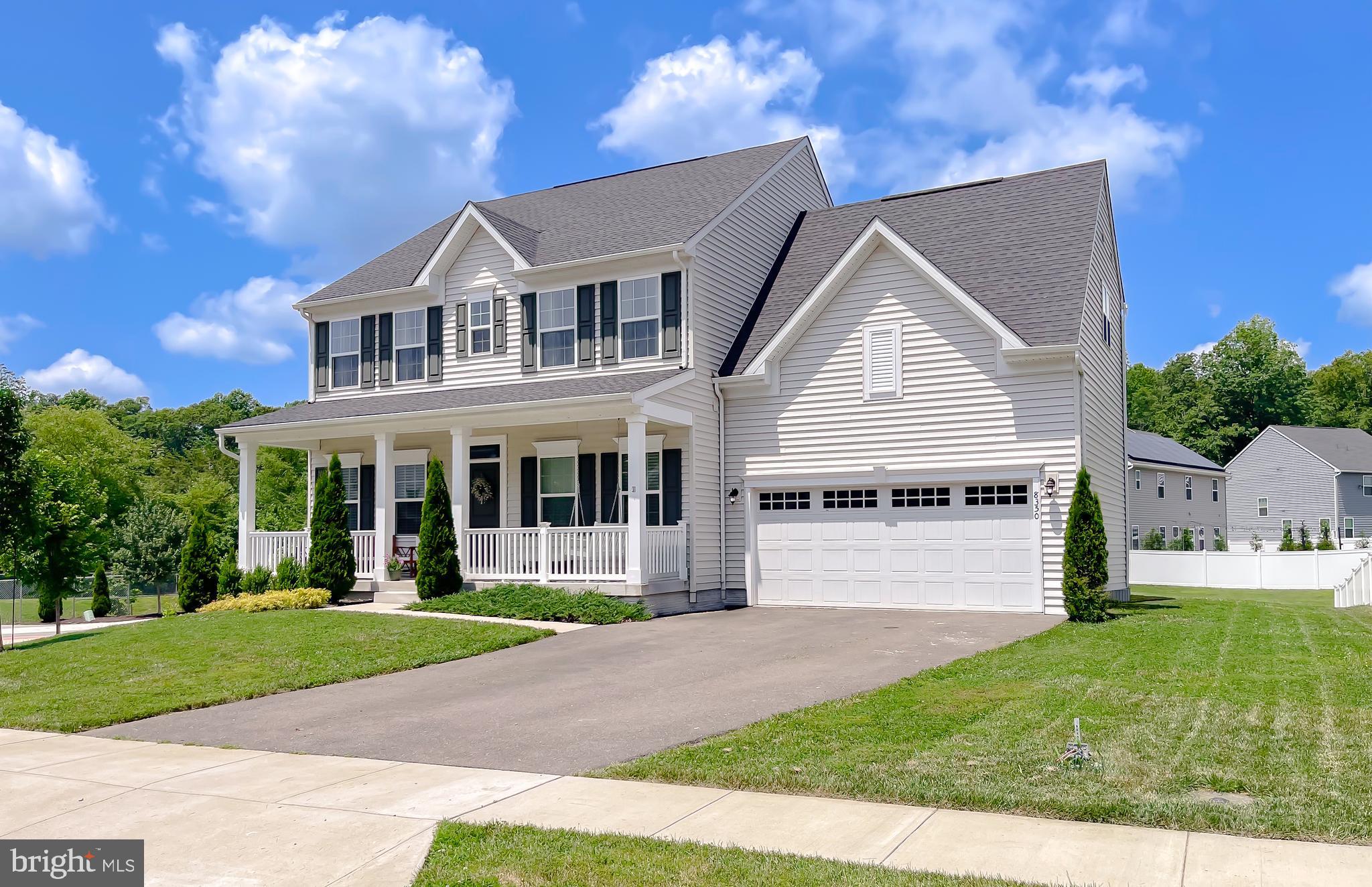 HERITAGE WOODS - Residential