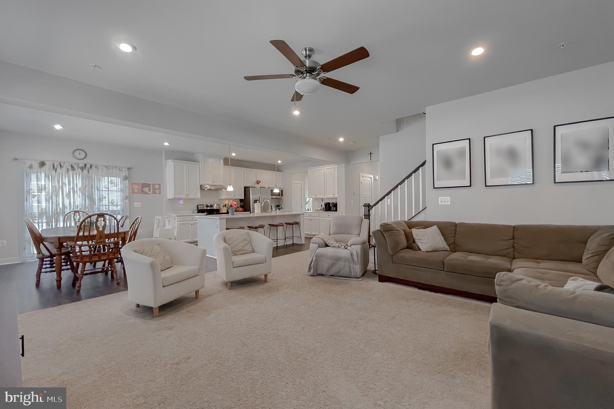 HERITAGE WOODS - Residential