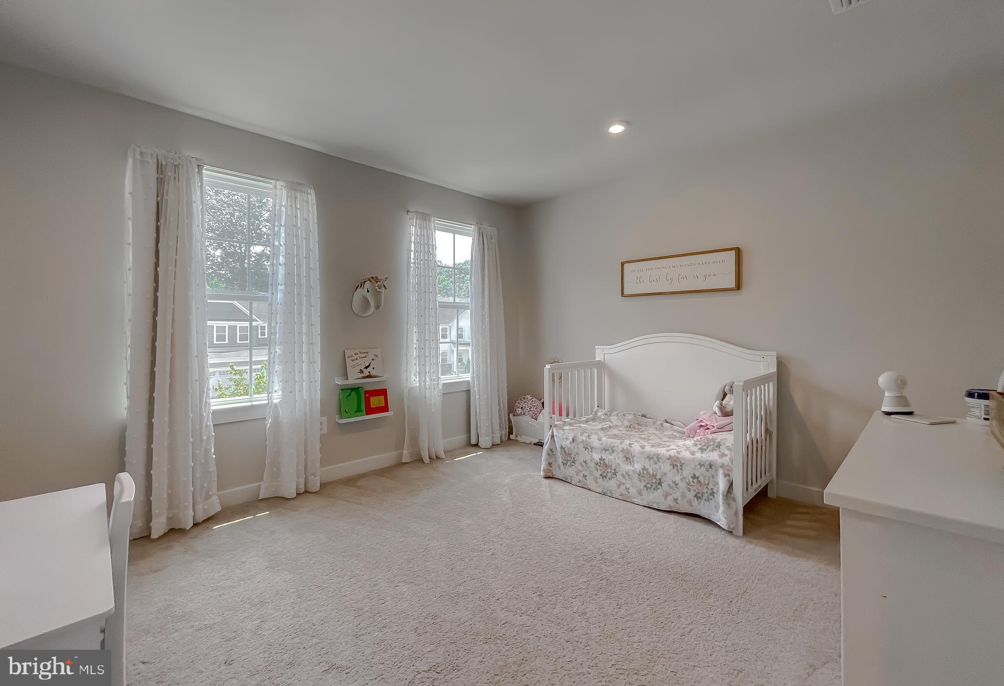 HERITAGE WOODS - Residential