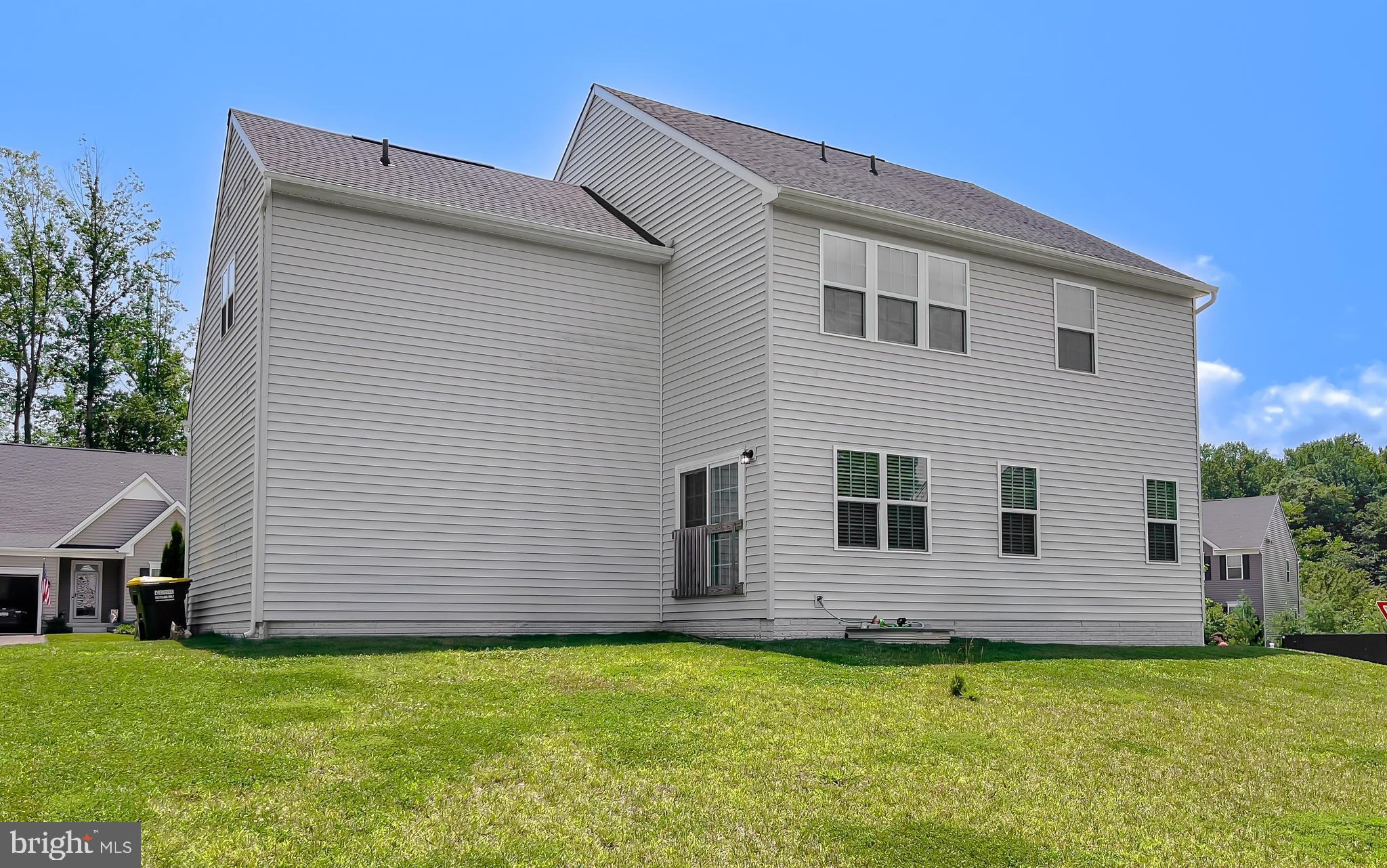 HERITAGE WOODS - Residential