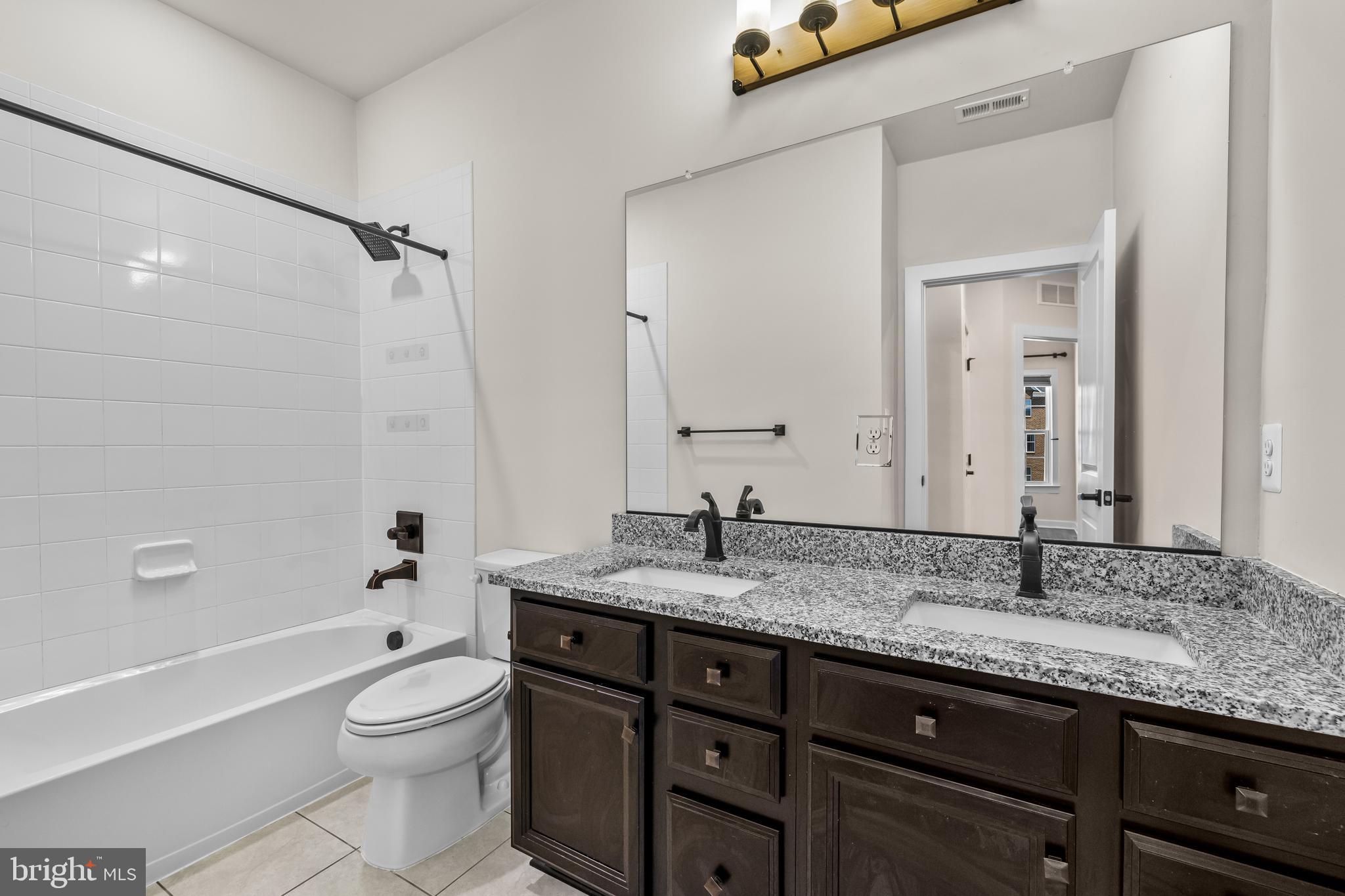 GREENLEIGH AT CROSSROADS - Residential Lease