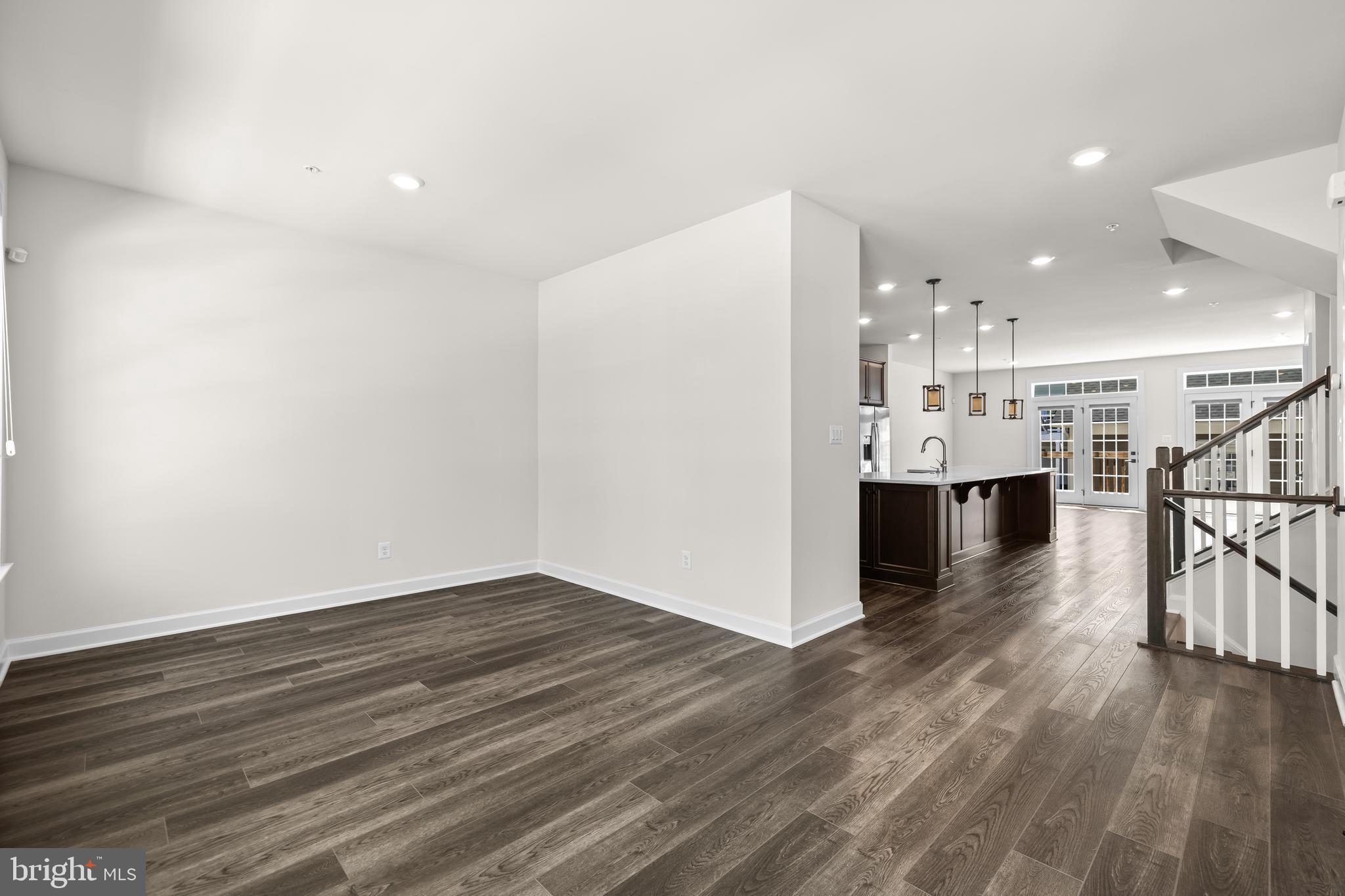 GREENLEIGH AT CROSSROADS - Residential Lease