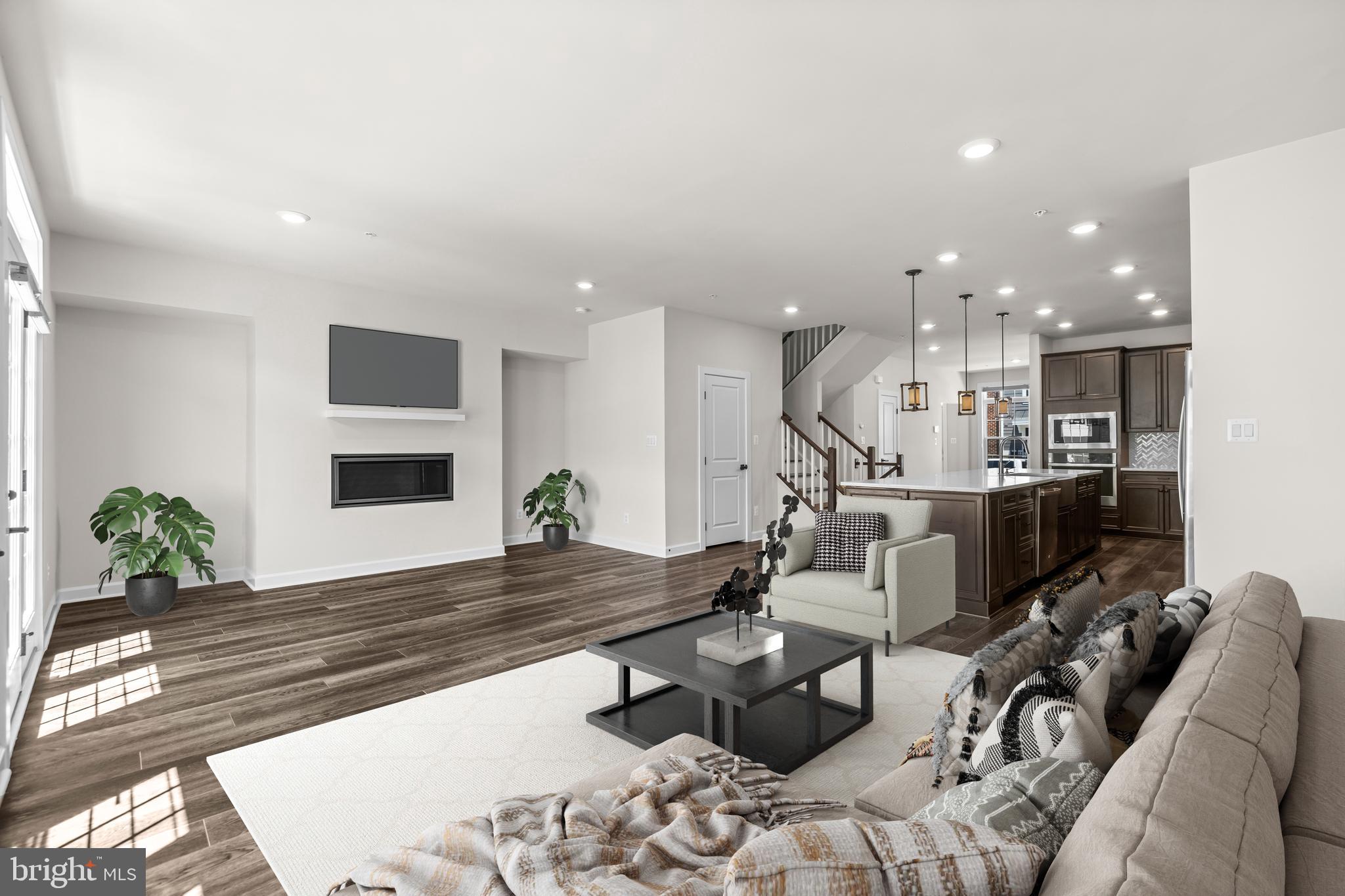 GREENLEIGH AT CROSSROADS - Residential Lease