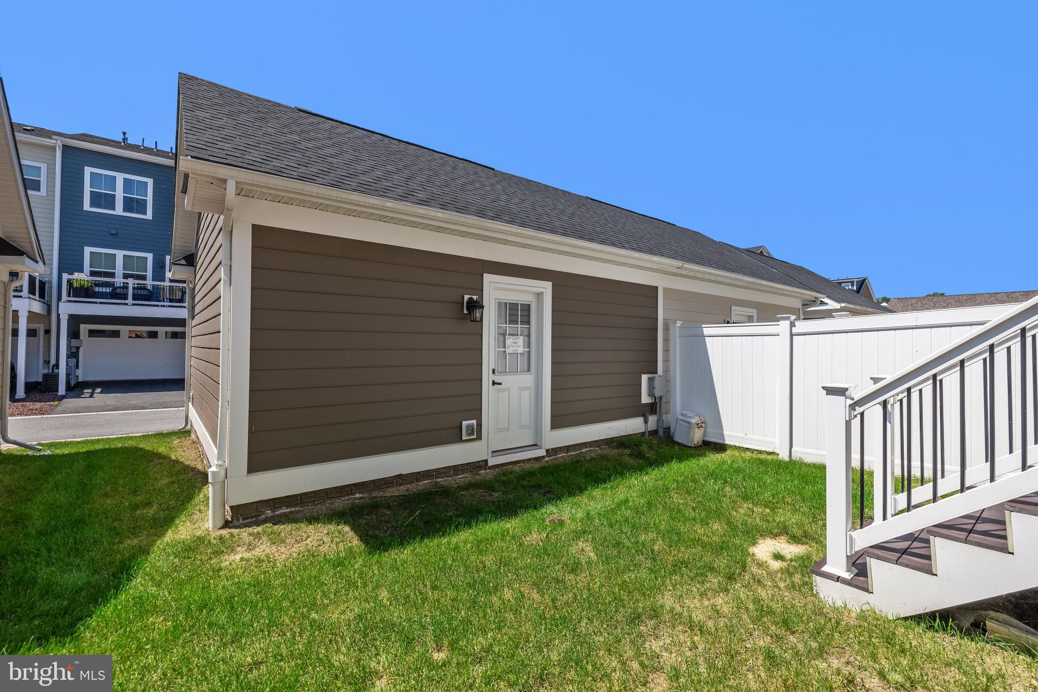 GREENLEIGH AT CROSSROADS - Residential Lease