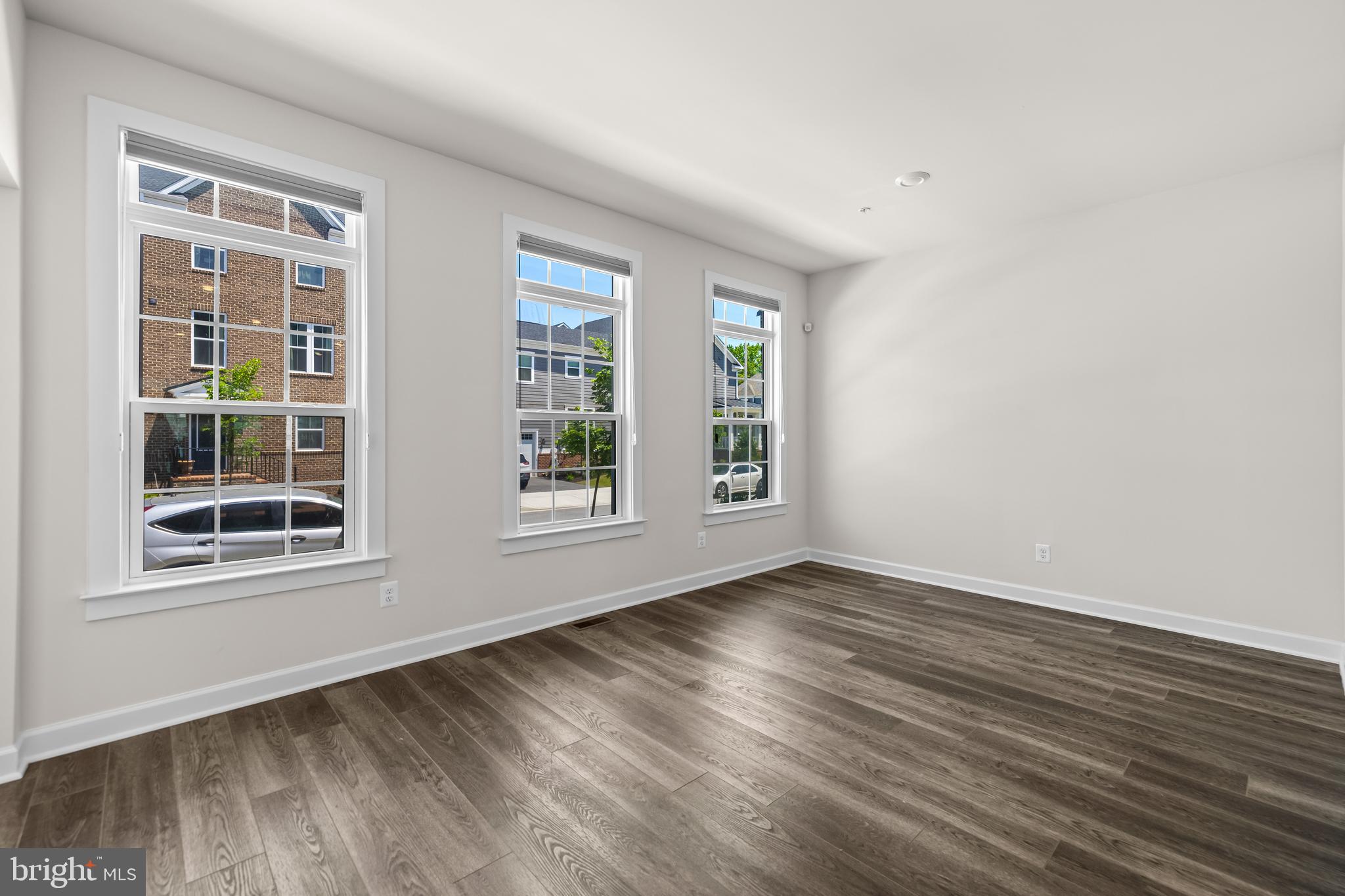 GREENLEIGH AT CROSSROADS - Residential Lease