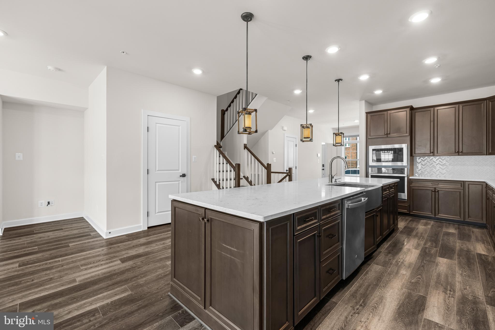 GREENLEIGH AT CROSSROADS - Residential Lease