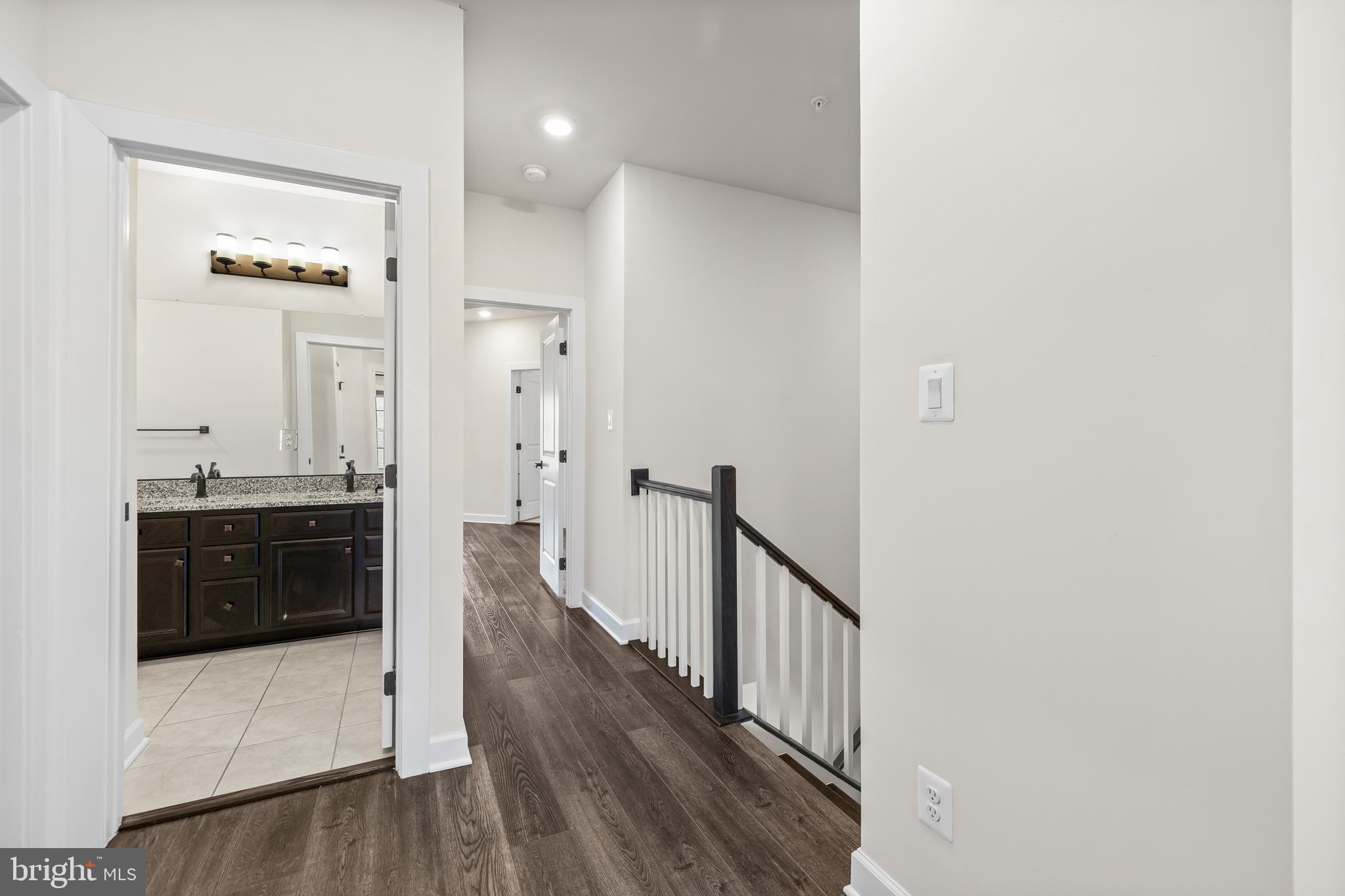 GREENLEIGH AT CROSSROADS - Residential Lease