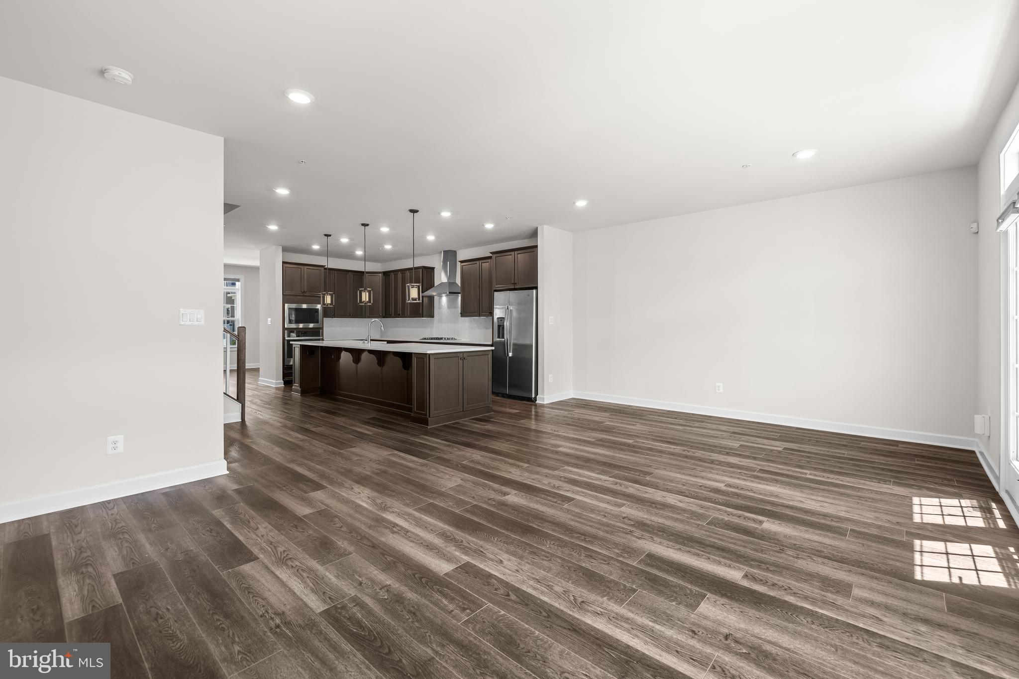 GREENLEIGH AT CROSSROADS - Residential Lease