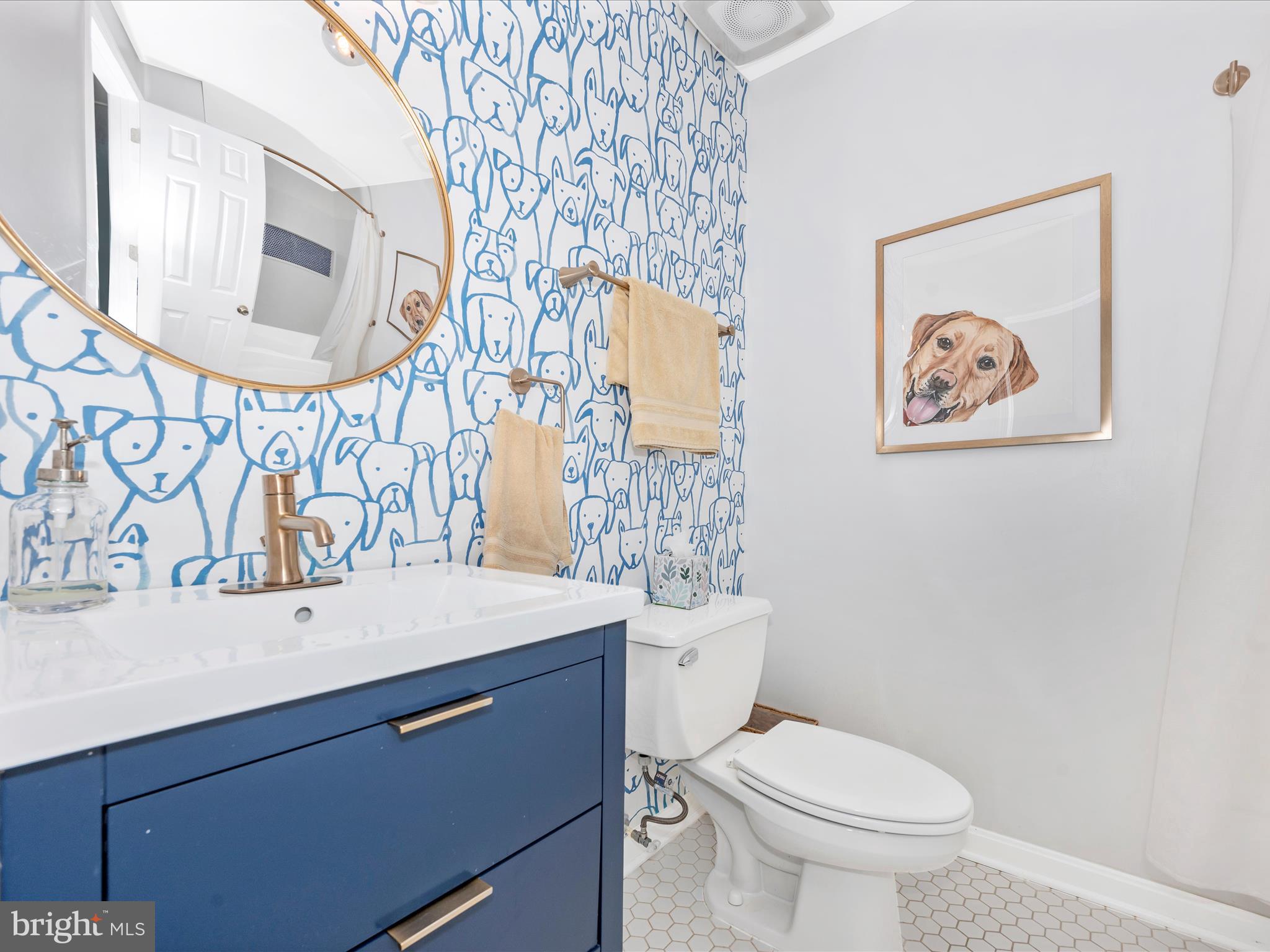 YORK MANOR - Residential