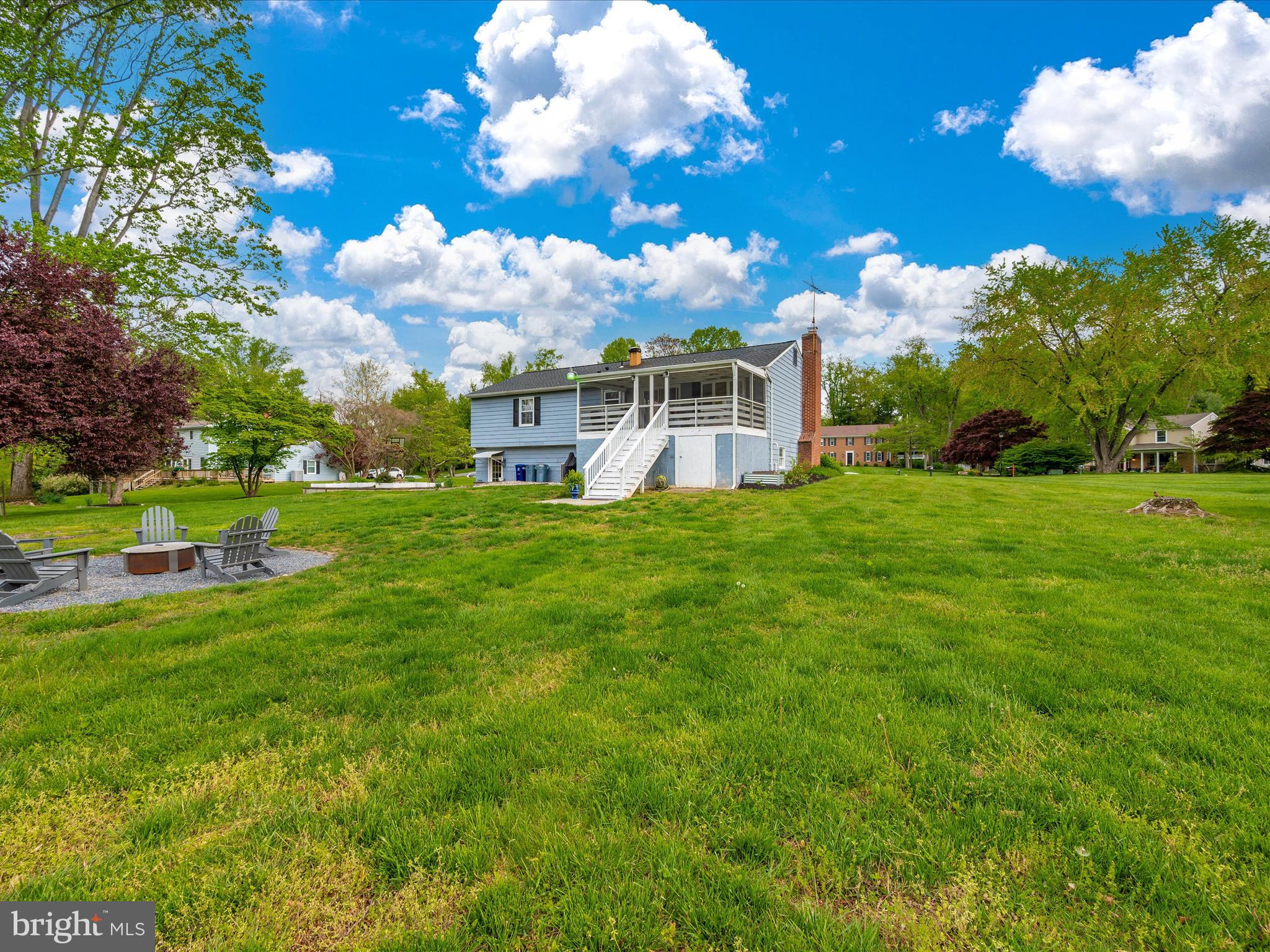 YORK MANOR - Residential