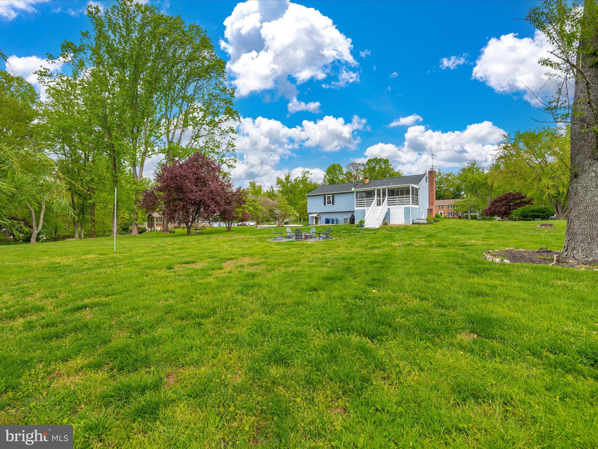 YORK MANOR - Residential