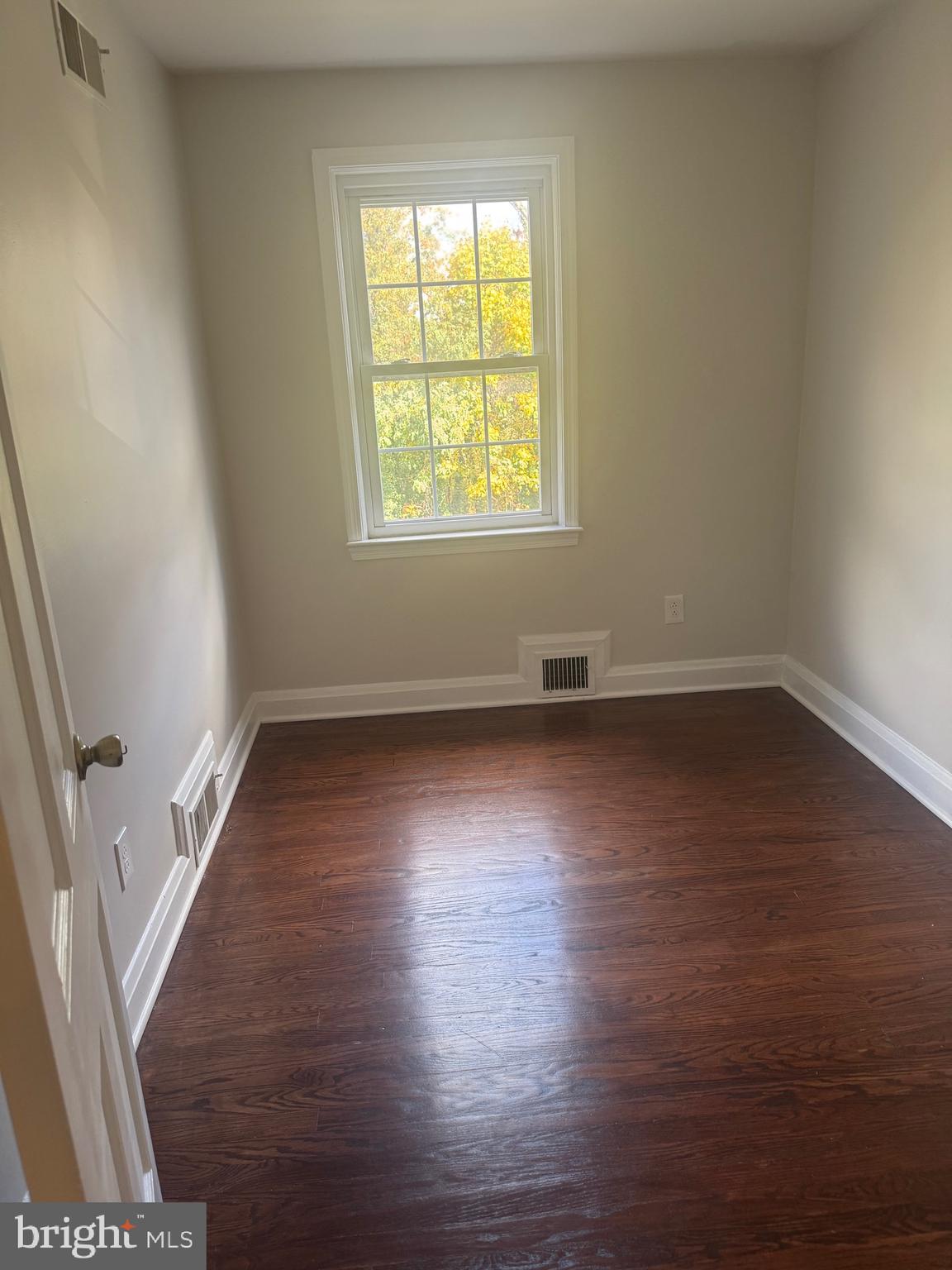 NORTHWOOD - Residential