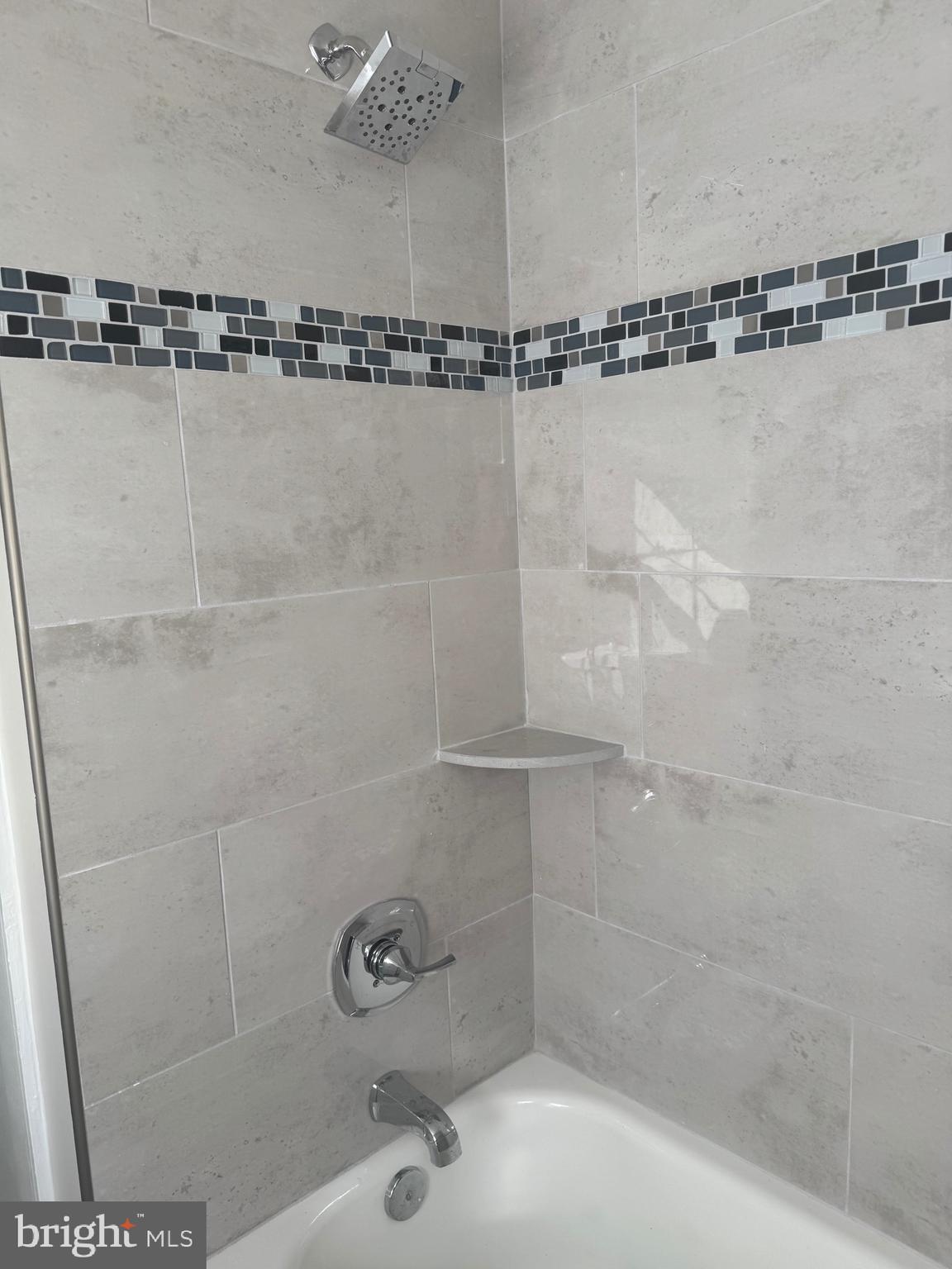 NORTHWOOD - Residential