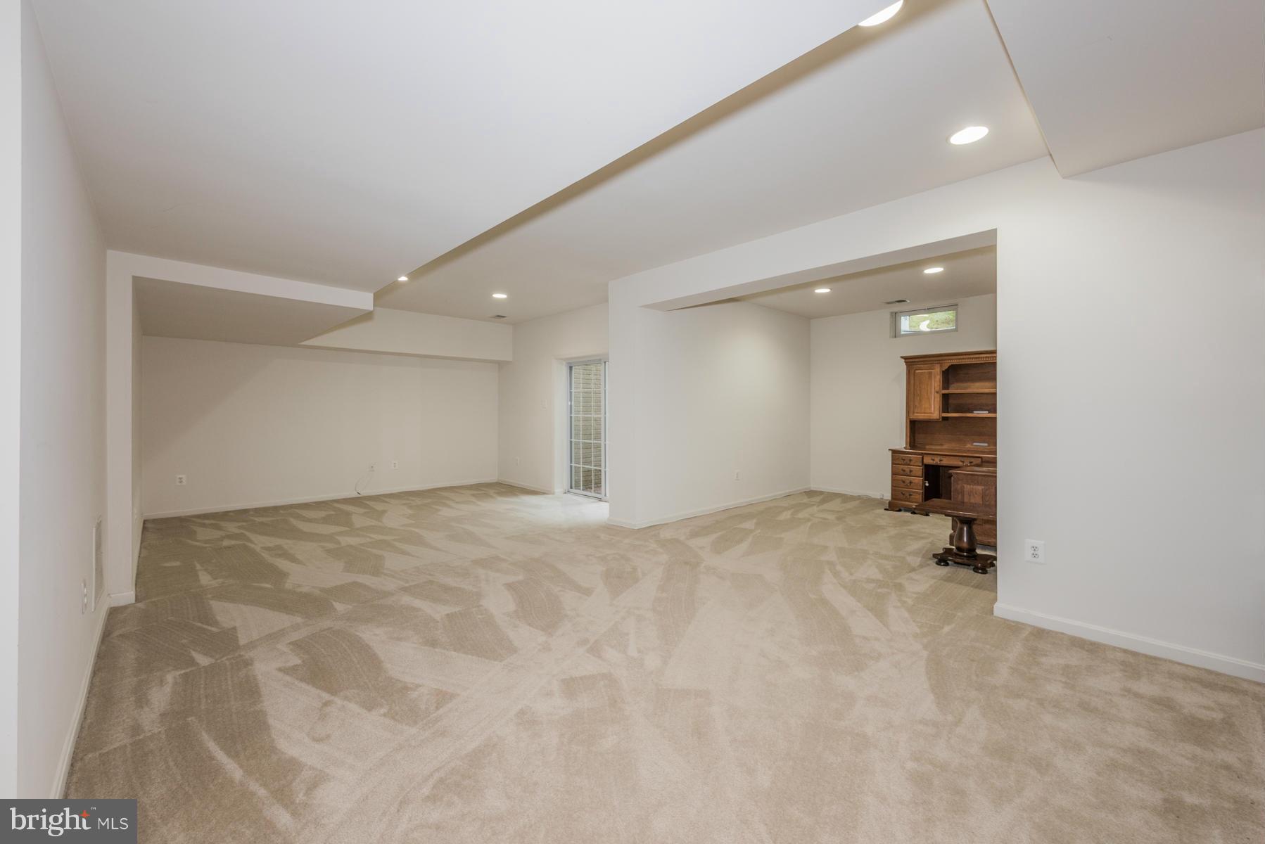 WORTHINGTON RESERVES - Residential