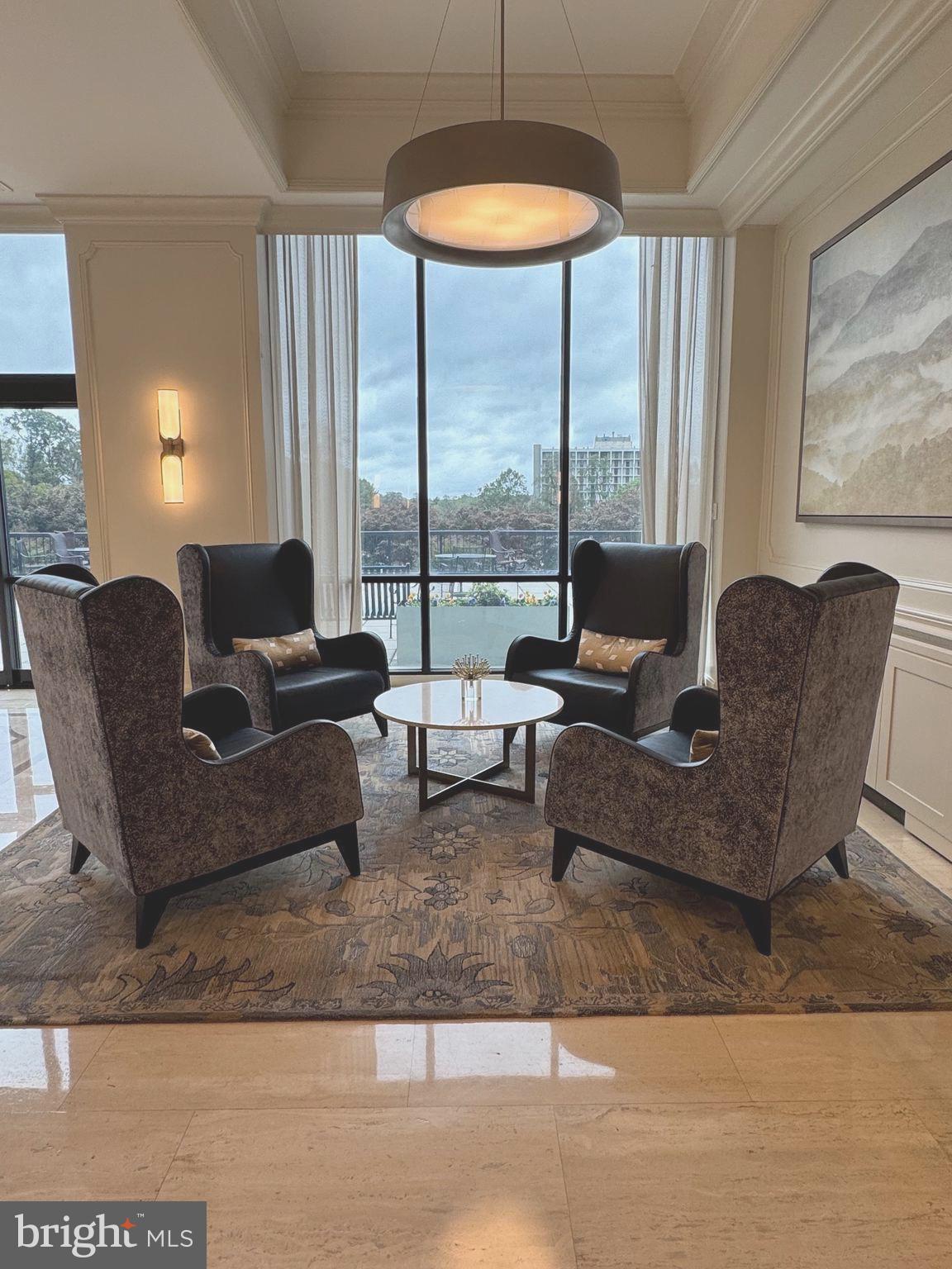 PROMENADE TOWERS - Residential Lease