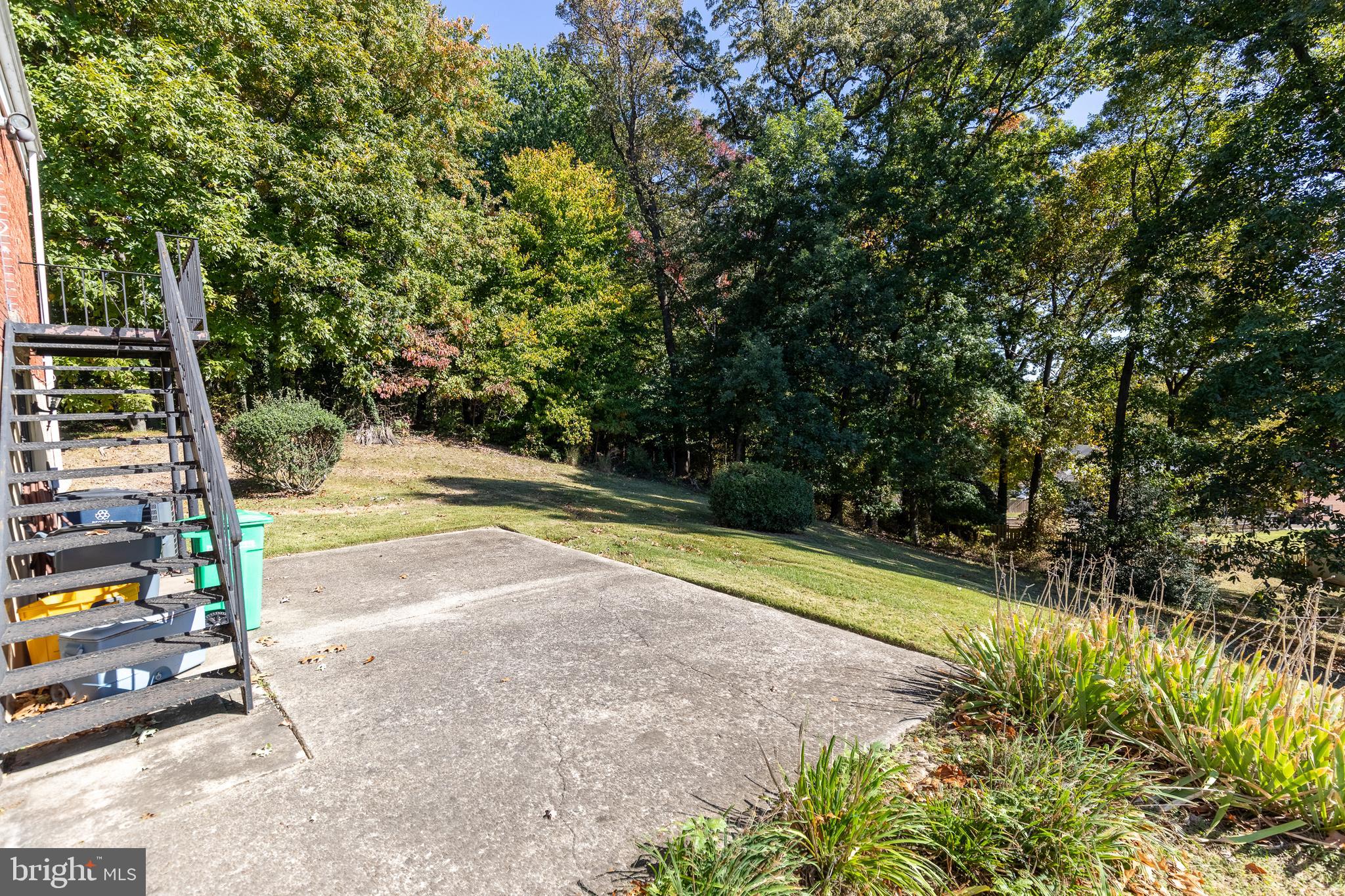 ARDMORE VILLAGE - Residential