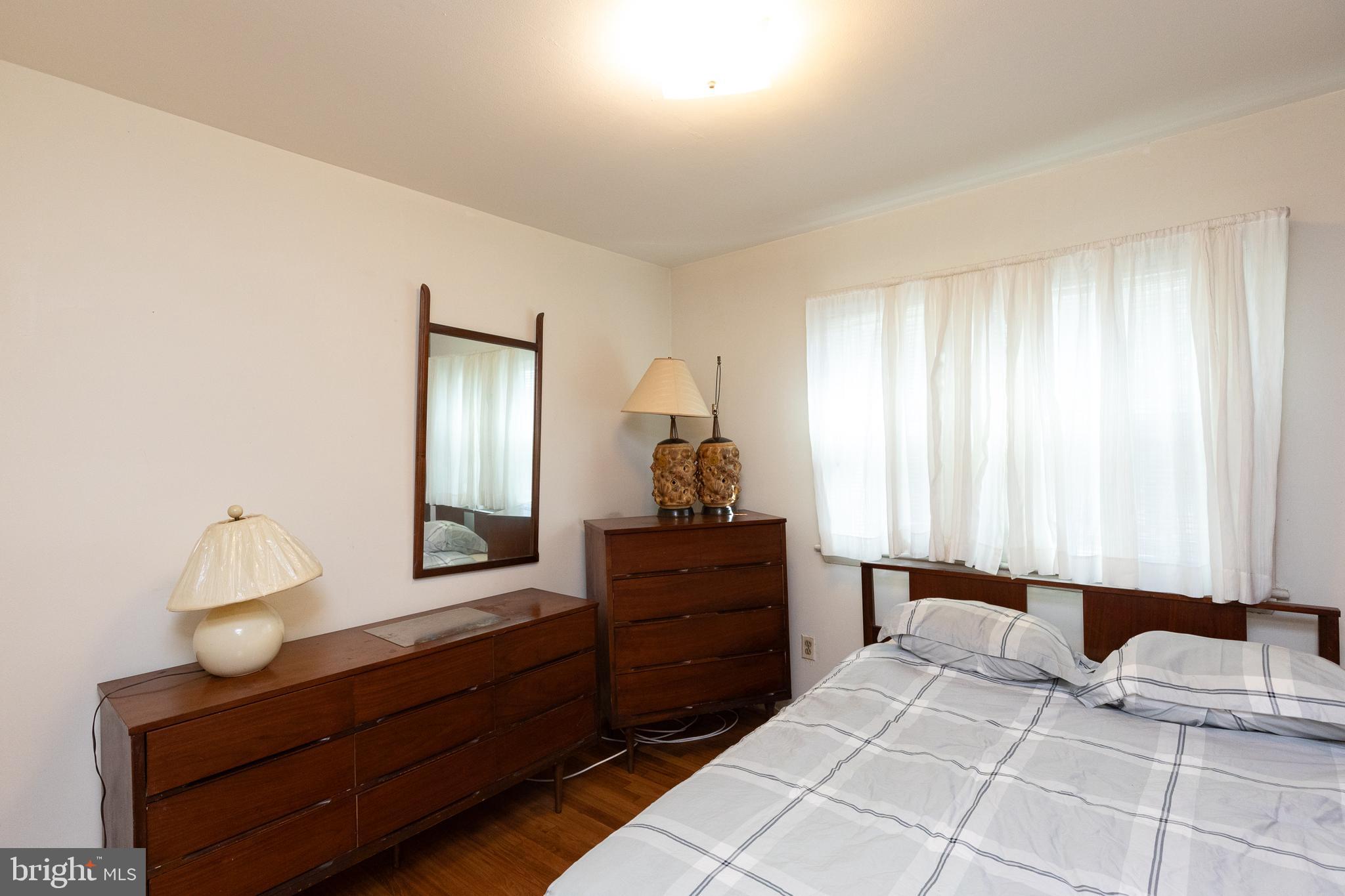 ARDMORE VILLAGE - Residential