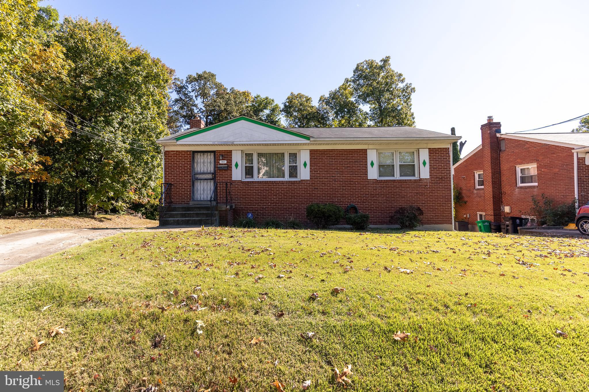 ARDMORE VILLAGE - Residential