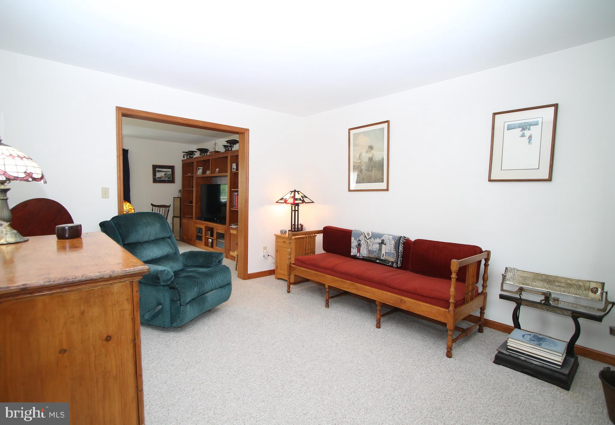 STONEHENGE - Residential