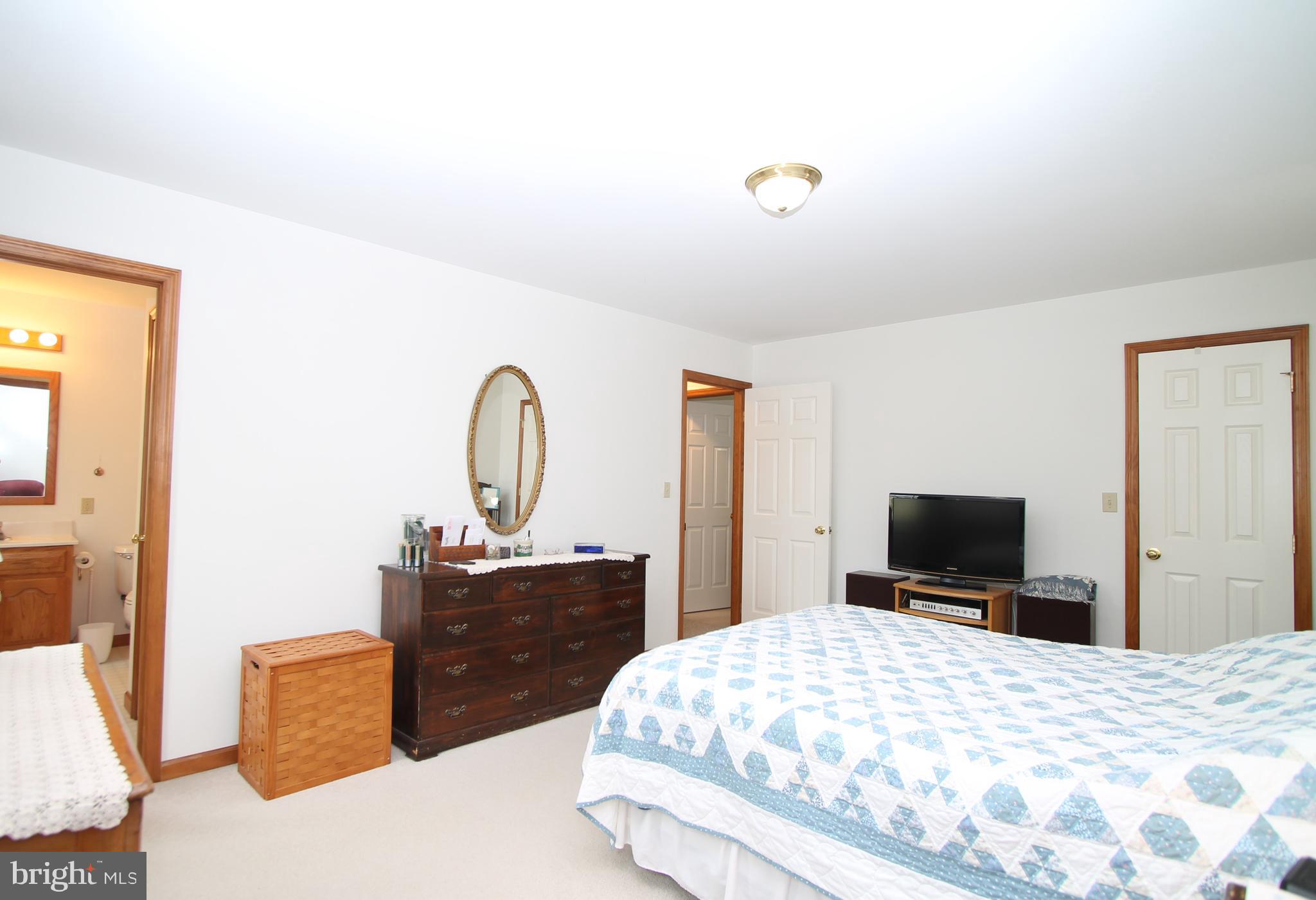 STONEHENGE - Residential