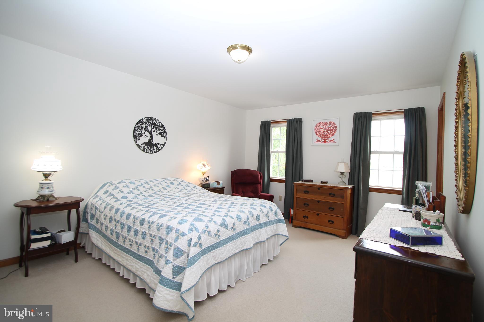 STONEHENGE - Residential