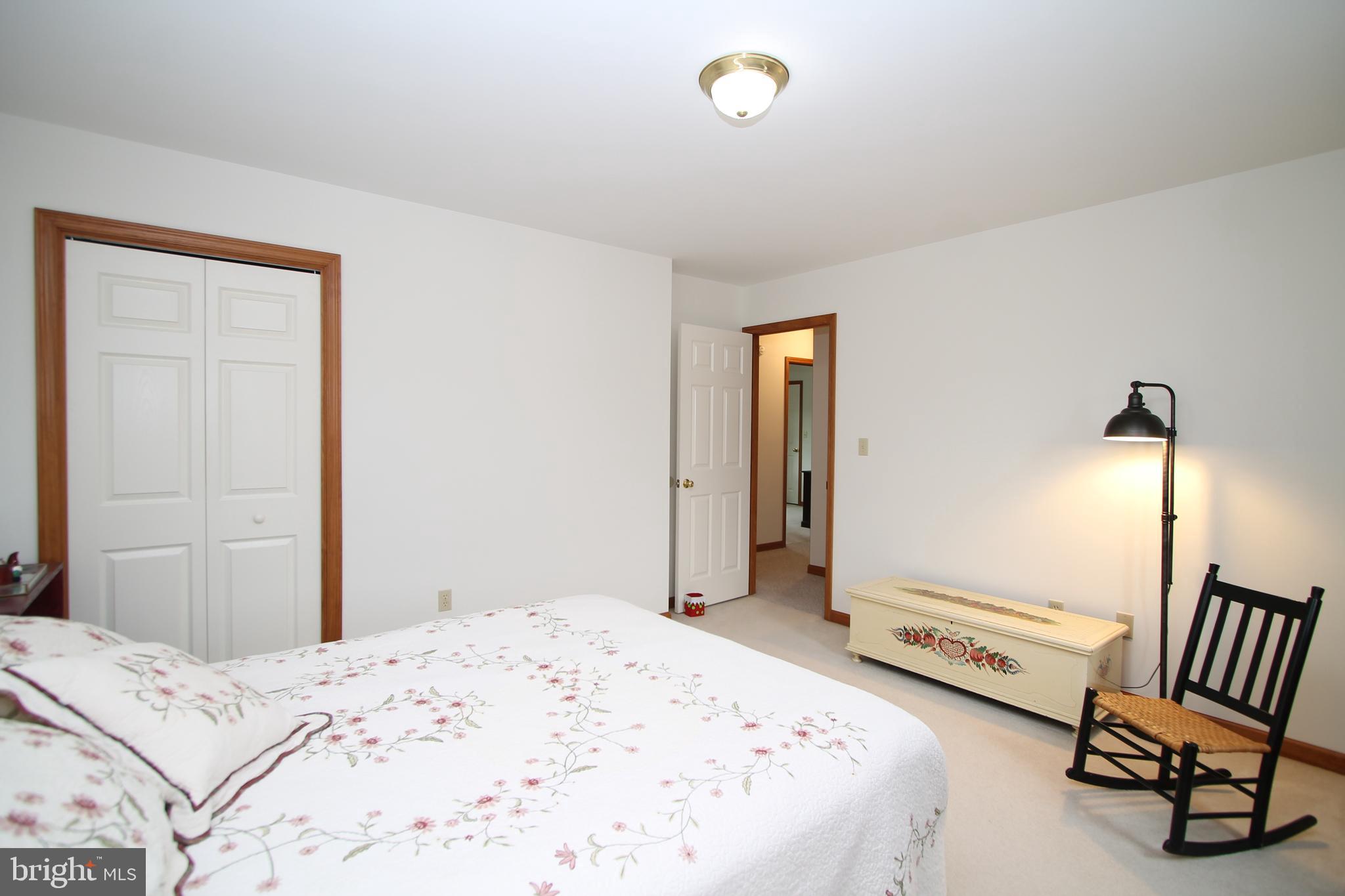 STONEHENGE - Residential