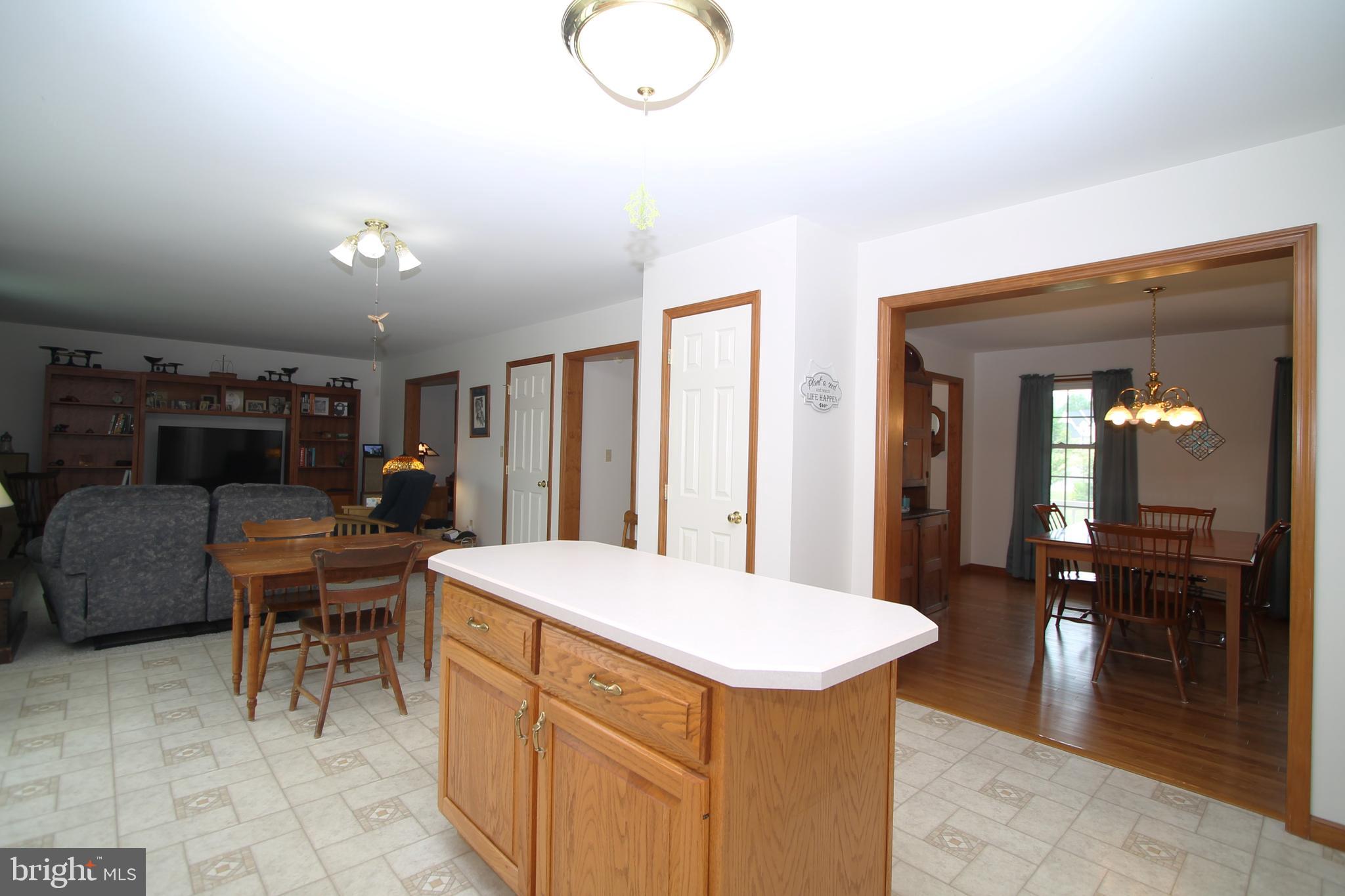 STONEHENGE - Residential