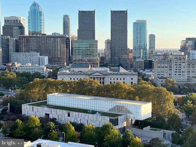 SPRING GARDEN - Residential