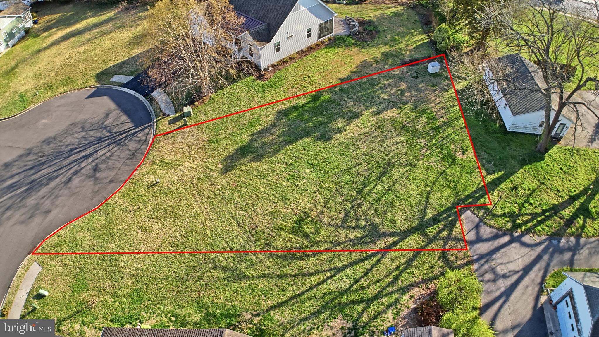203 SASSAFRAS LANE
