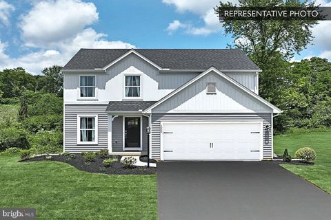 Homes For Sale - Sweet Birch Plan At Seiders Hill<br/> POTTSVILLE, PA 17901