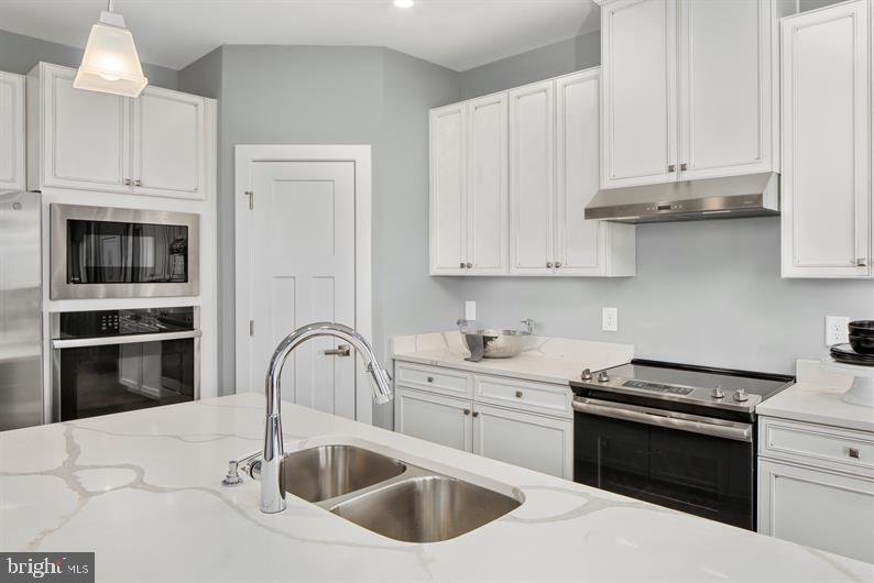 TWO RIVERS - Residential